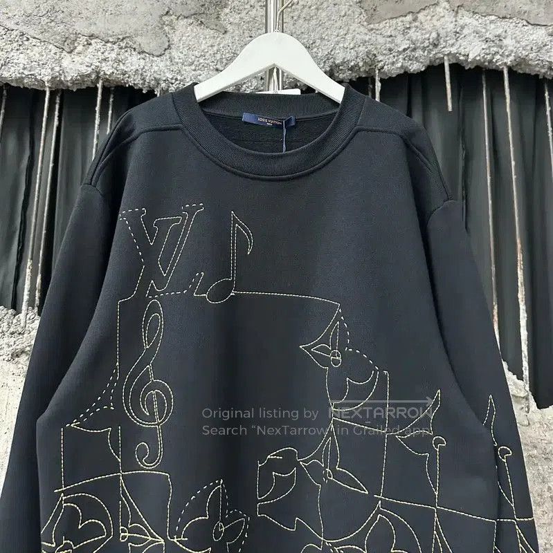 Louis Vuitton Louis Vuitton Men's Black Long Sleeve Sweatshirt . Size US L / EU 52-54 / 3 - 3 Thumbnail
