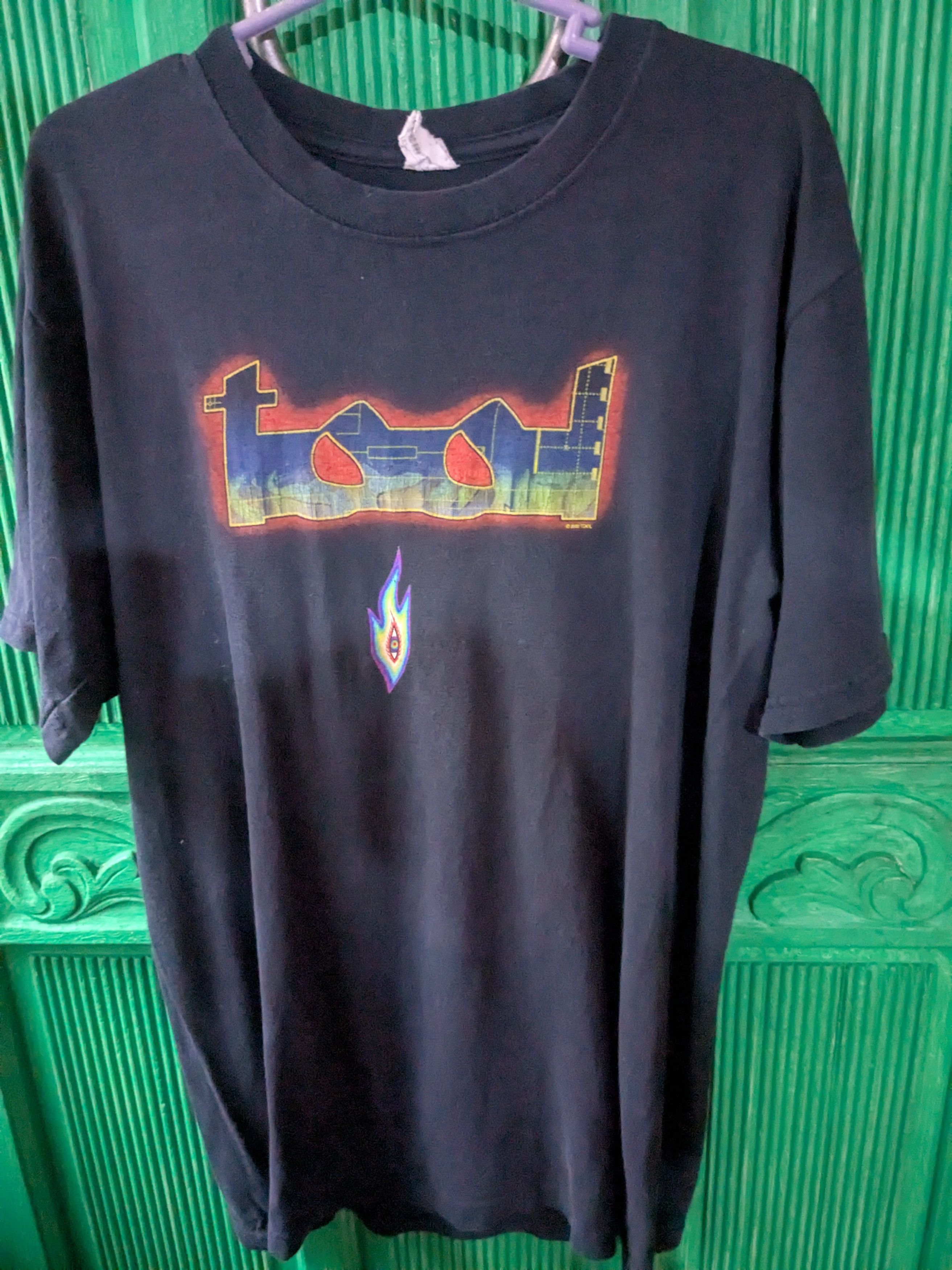 Vintage Tool vintage anvil blue tag tshirt black backhit Size US S / EU 44-46 / 1 - 1 Preview