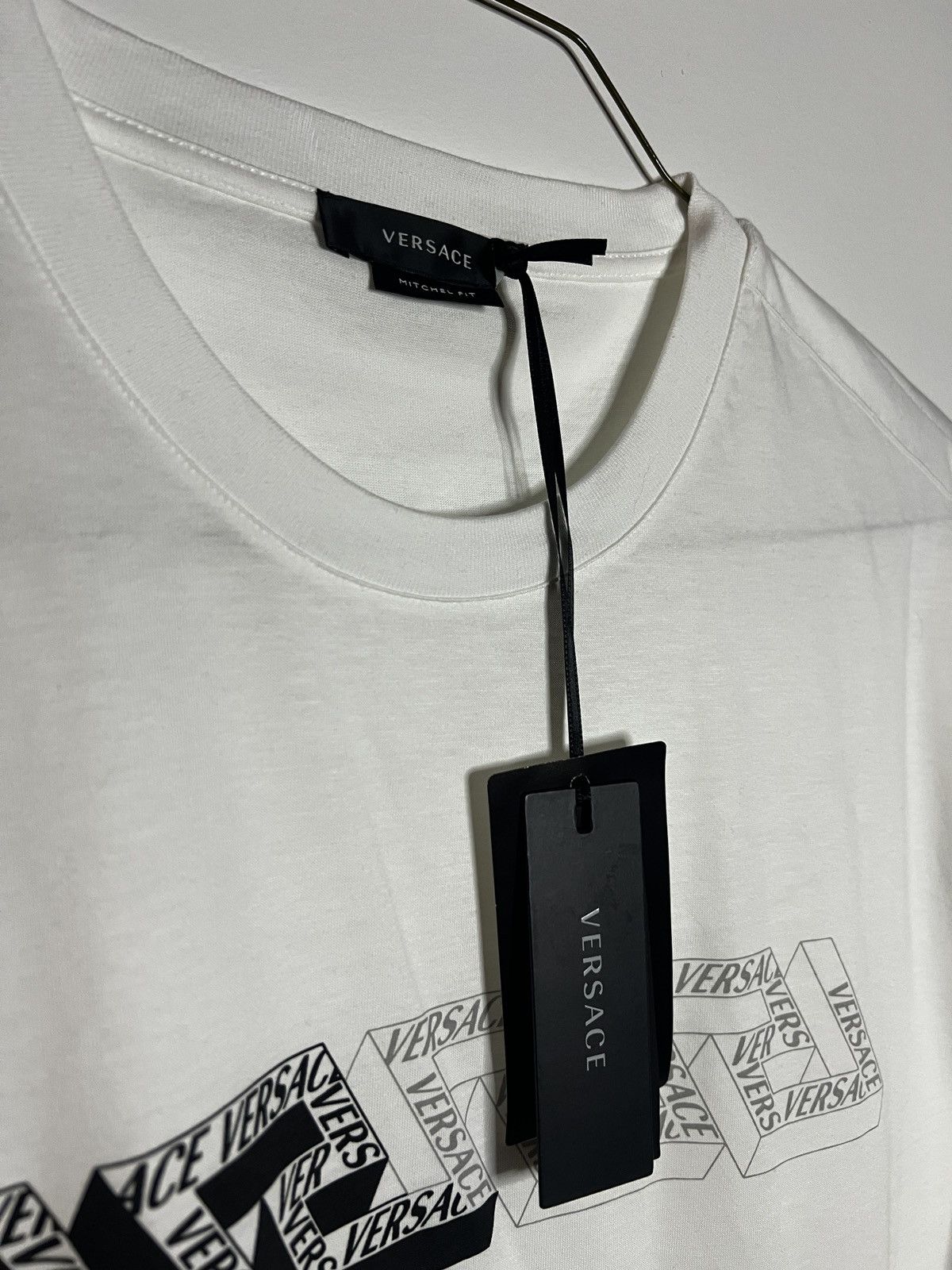 Versace Versace White Graphic Logo Tee — New with Tags — Size XL Size US XL / EU 56 / 4 - 6 Thumbnail