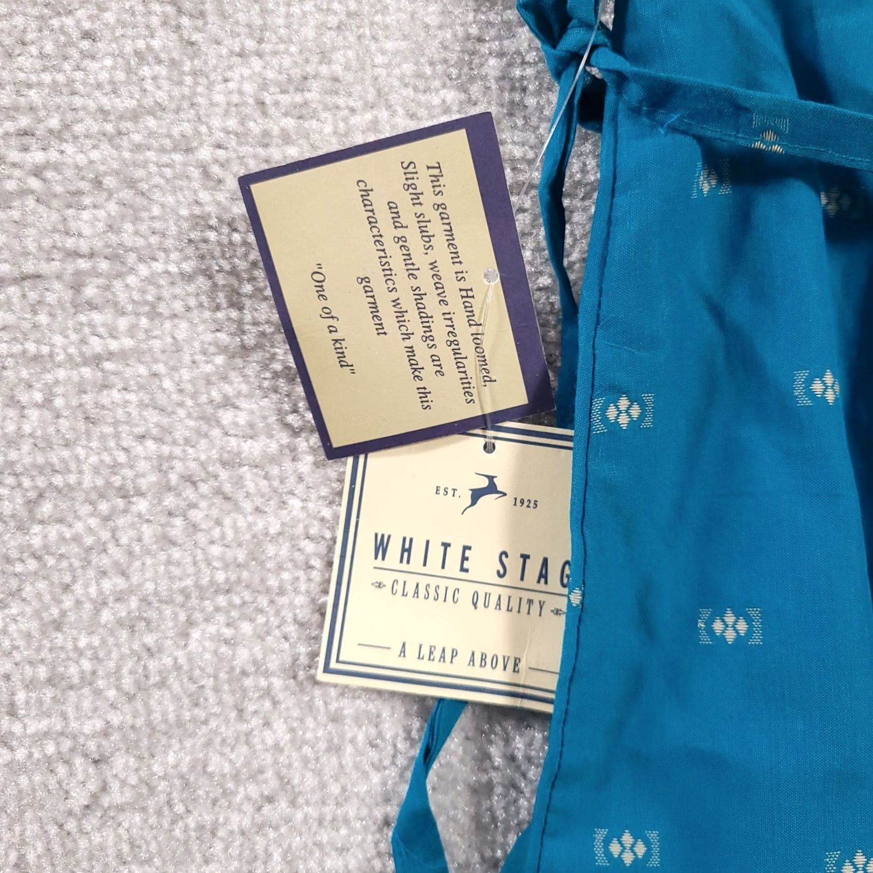 Vintage VINTAGE White Stag Skirt Women's 14 Blue Geometric Print Tie Zip Classic 90s Wrap (Short) Girls? Size 36" / US 14 / IT 50 - 3 Thumbnail