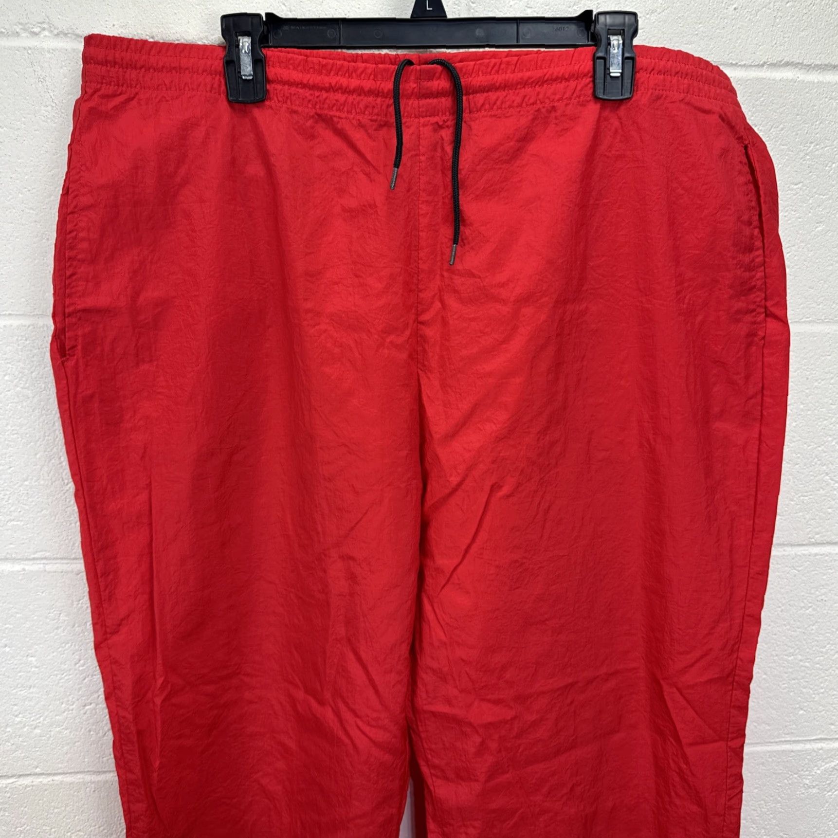 Marlboro VINTAGE Marlboro Adventure Team Red Track Pants XL Men's Nylon Windbreaker Pockets Elastic Waist Tapered Leg 90s USA Cowboy Retro Size US 36 / EU 52 - 4 Thumbnail