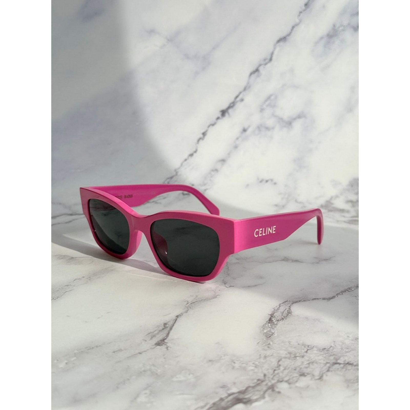 Celine NEW Celine CL40197U Cat Eye Hot Pink Logo Sunglasses Size ONE SIZE - 2 Thumbnail