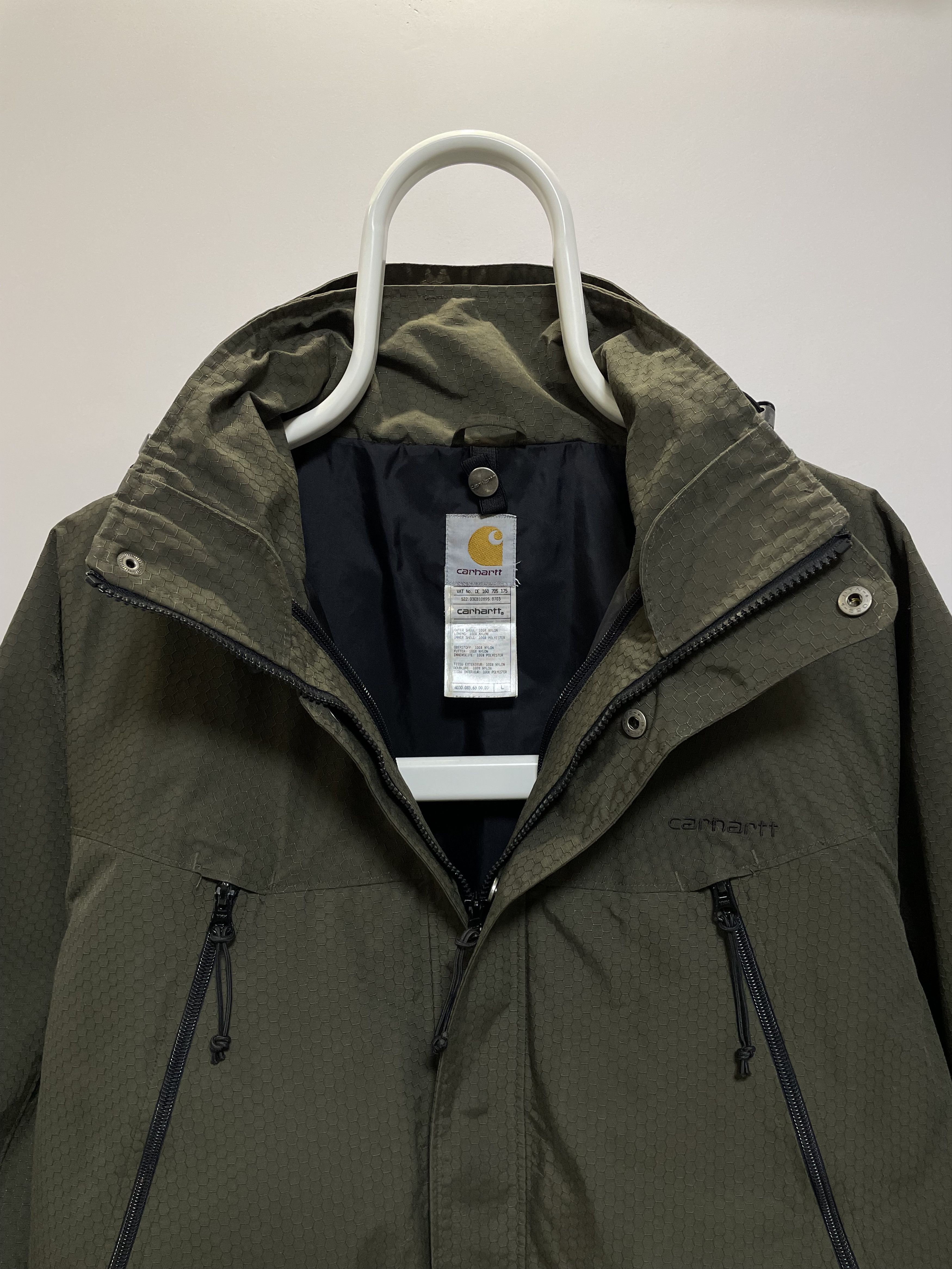 Carhartt Wip CARHARTT WIP Vintage Jacket Hooded Waterproof Rare Gorpcore Size US L / EU 52-54 / 3 - 7 Thumbnail