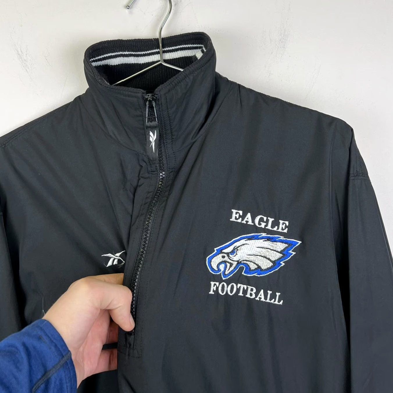 Reebok Reebok Eagle Football Jacket - Black Pullover Windbreaker Jacket S Men Black Eagle Football Windbreaker Ribbed Cuffs Pocket Quarter-zip Mens Size US S / EU 44-46 / 1 - 2 Thumbnail