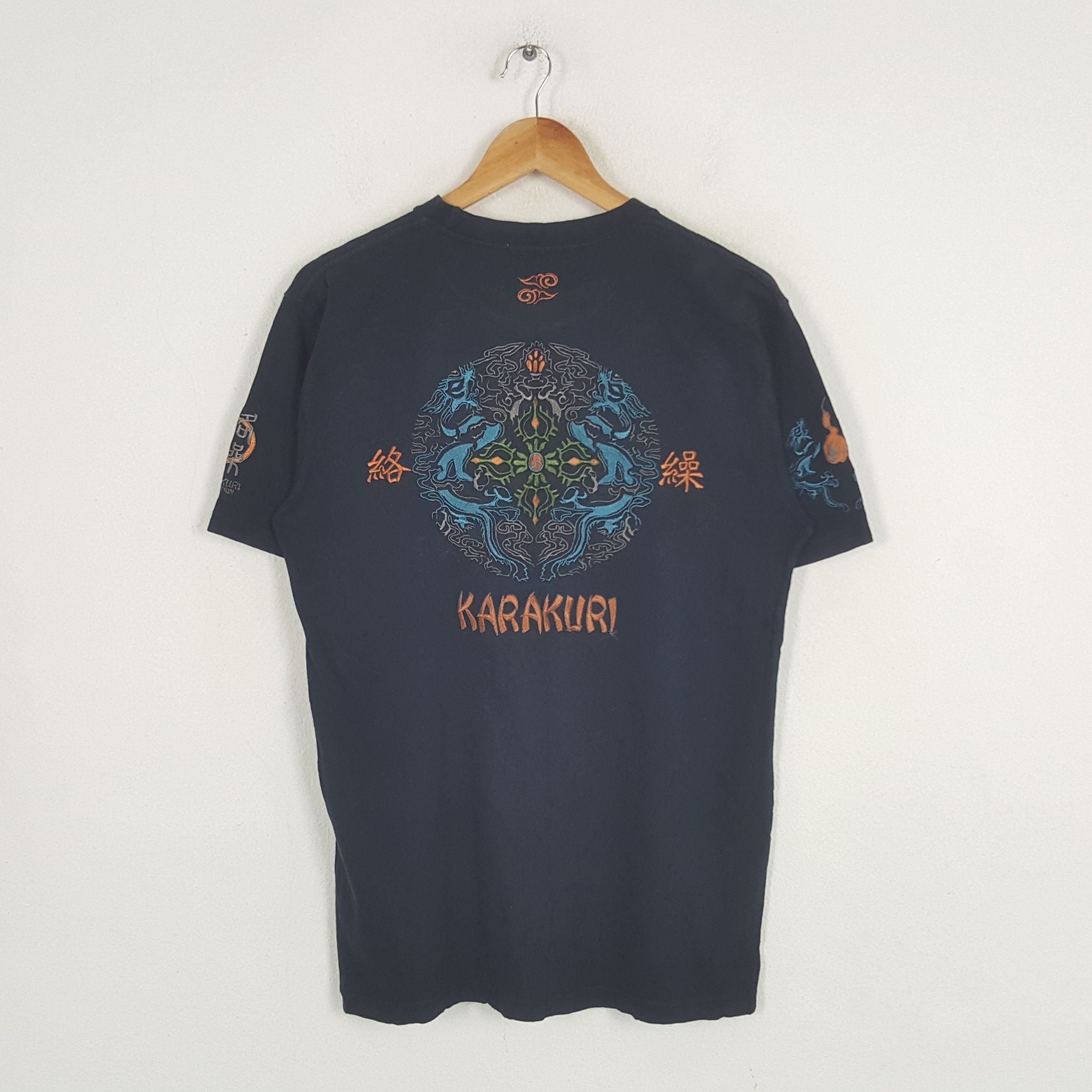 Japanese Brand × Vintage Vintage Karakuri Japanese Brand Sukajan Traditional Tshirt Size US M / EU 48-50 / 2 - 1 Thumbnail