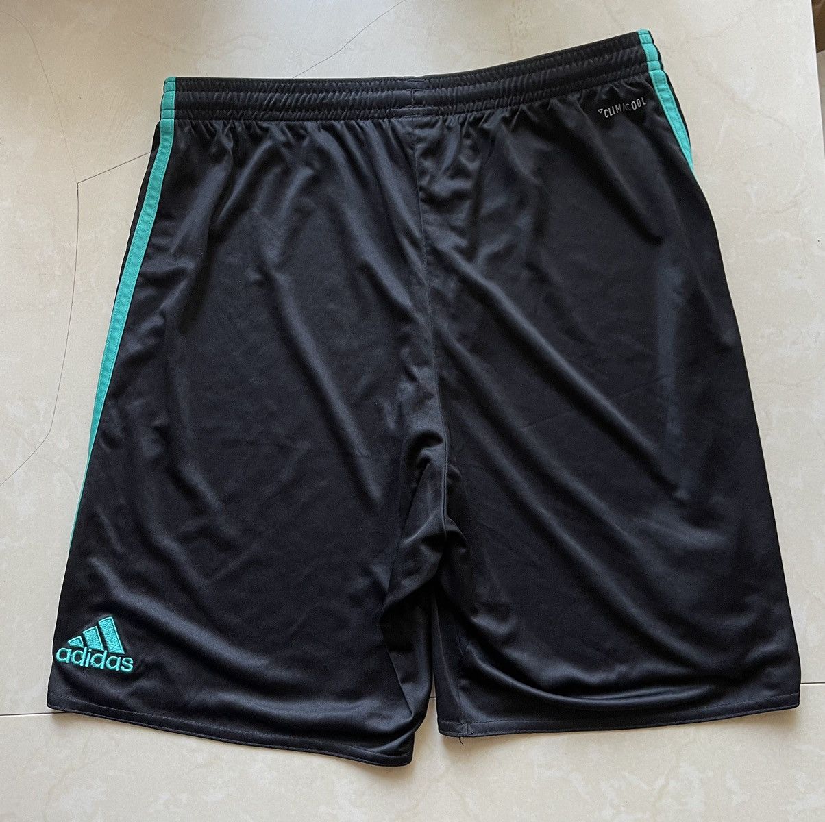 Adidas 2 Pair Adidas Real Madrid 2017 soccer shorts Size US 32 / EU 48 - 5 Thumbnail