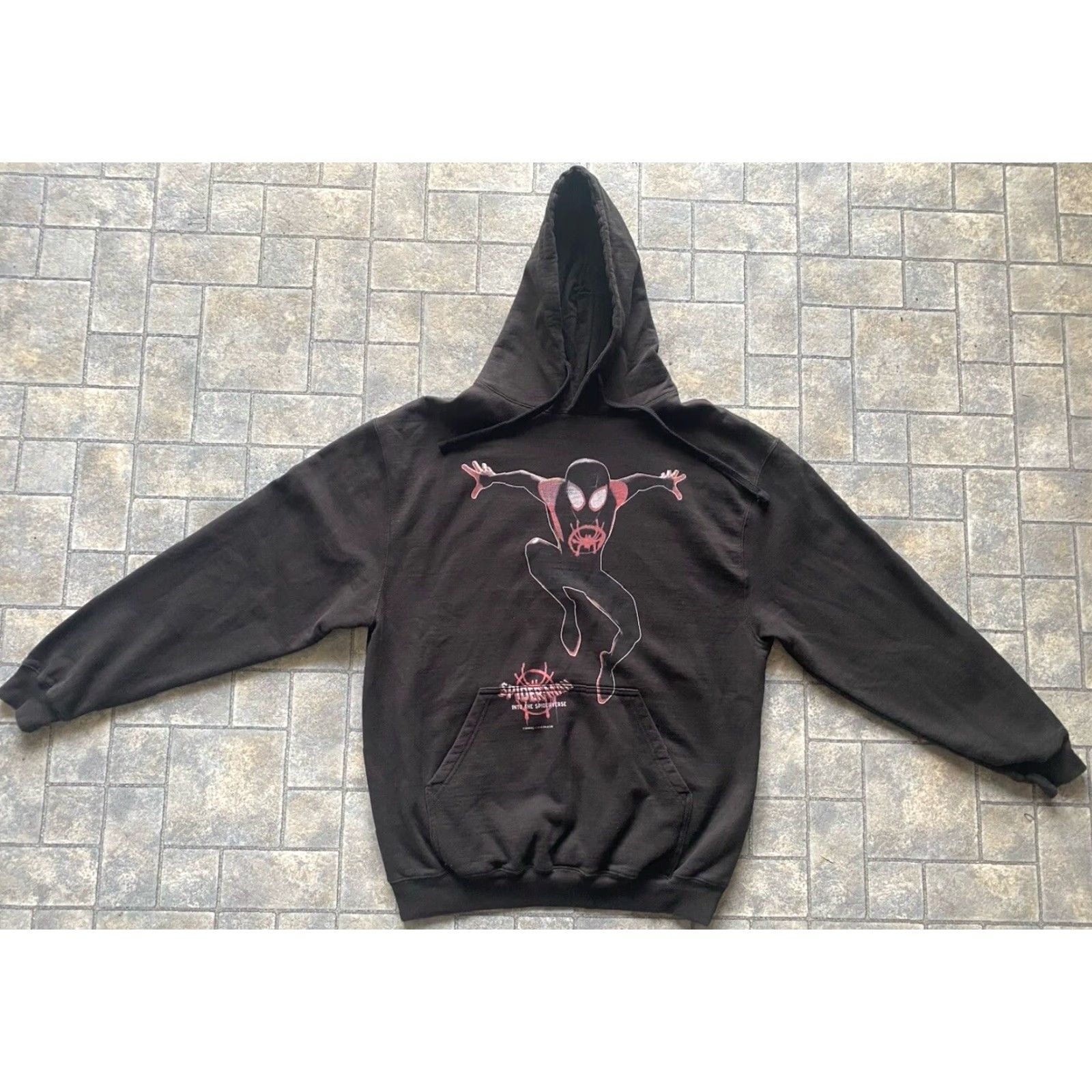 Tultex VINTAGE Into The Spider-Verse MENS LARGE Black Tultex Hoodie Marvel Spider-Man 2019 Mens L Spider-Man Hoodie Size US L / EU 52-54 / 3 - 2 Thumbnail