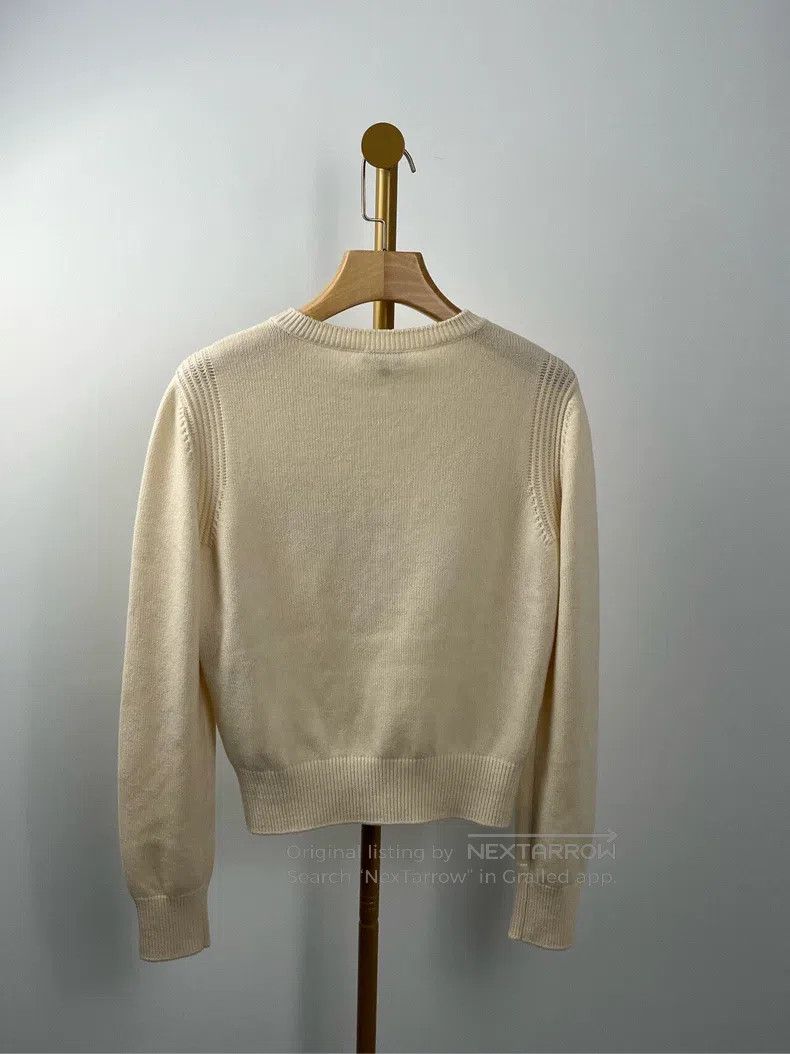 Chanel Chanel White rhinestone letter logo long-sleeved knitwear Size XXS / US 00 / IT 34 - 2 Thumbnail