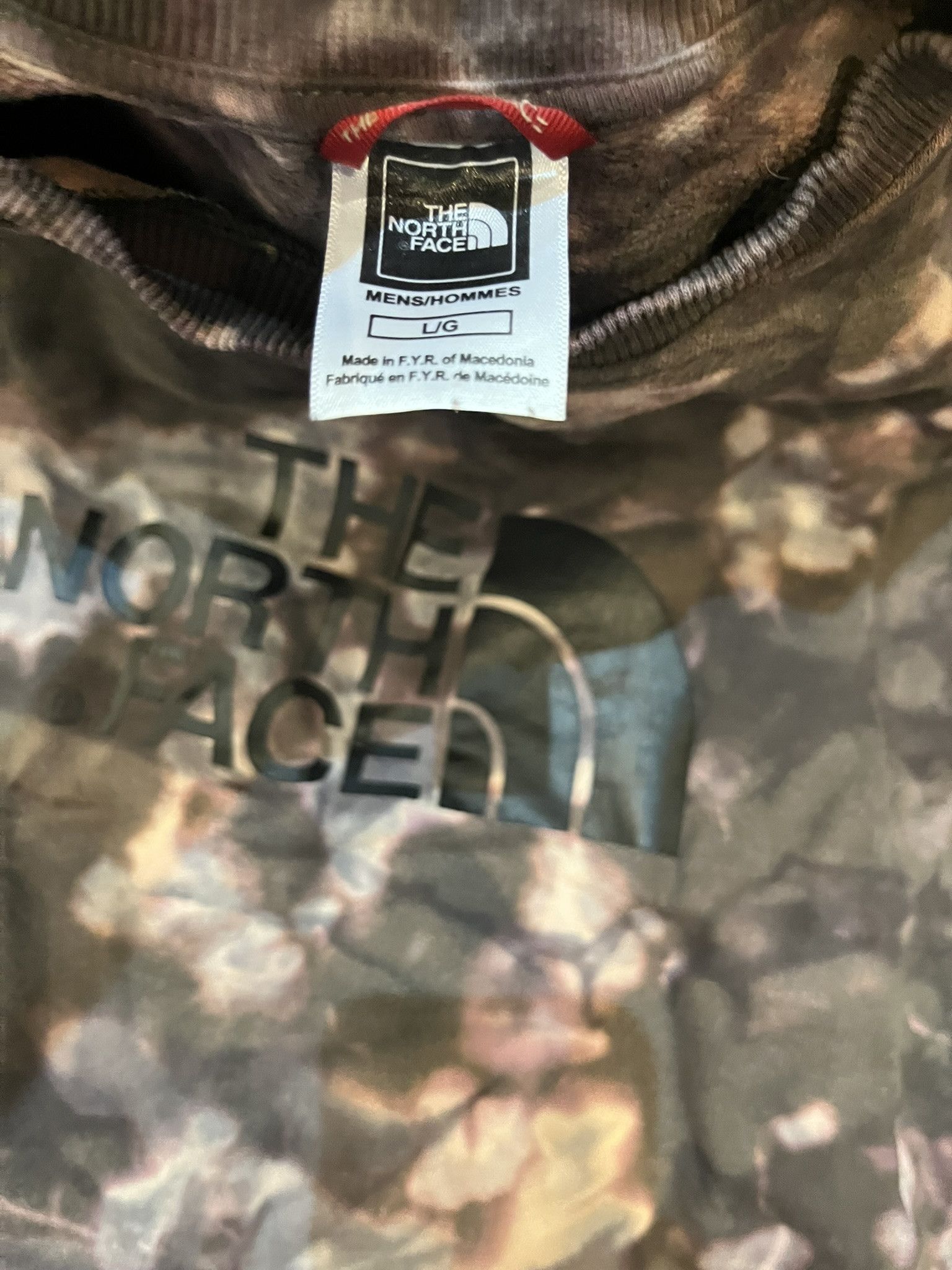 The North Face The North Face Camo Tie-Dye Crewneck Sweatshirt Size L Size US L / EU 52-54 / 3 - 3 Thumbnail
