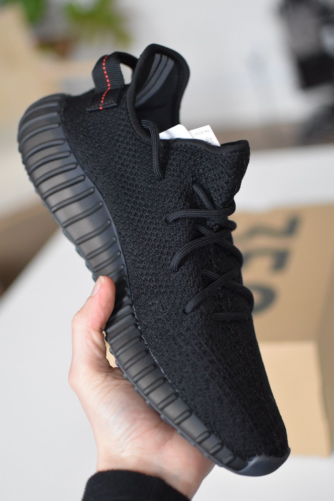 Adidas × Kanye West DS Yeezy Boost 350 V2 Black/Red Size US 10 / EU 43 - 5 Thumbnail