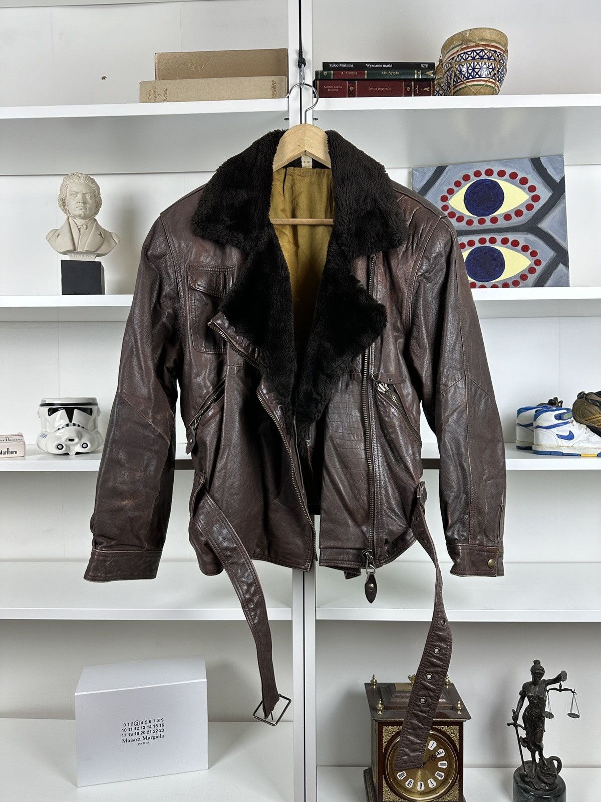 Other Vintage 90s leather jacket with faux fur collar Size L / US 10 / IT 46 - 1 Thumbnail