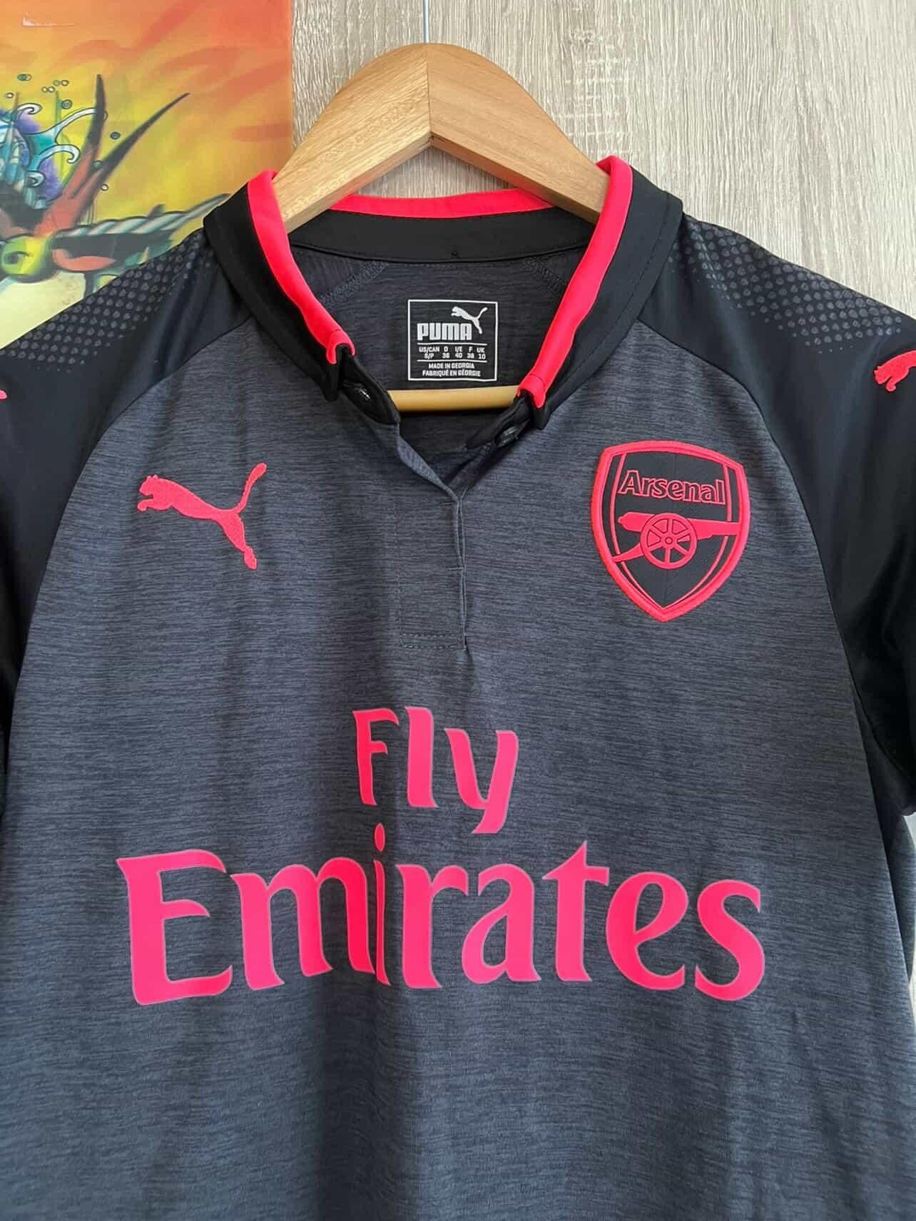 Puma Puma Arsenal 2017/18 soccer Jersey 💥⚽ Size US S / EU 44-46 / 1 - 2 Thumbnail