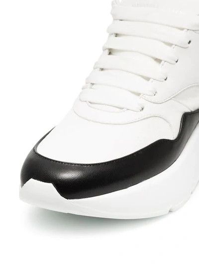 Alexander McQueen o1y0225 Low-Top Sneakers in Black & White Size US 6 / IT 36 - 5 Thumbnail