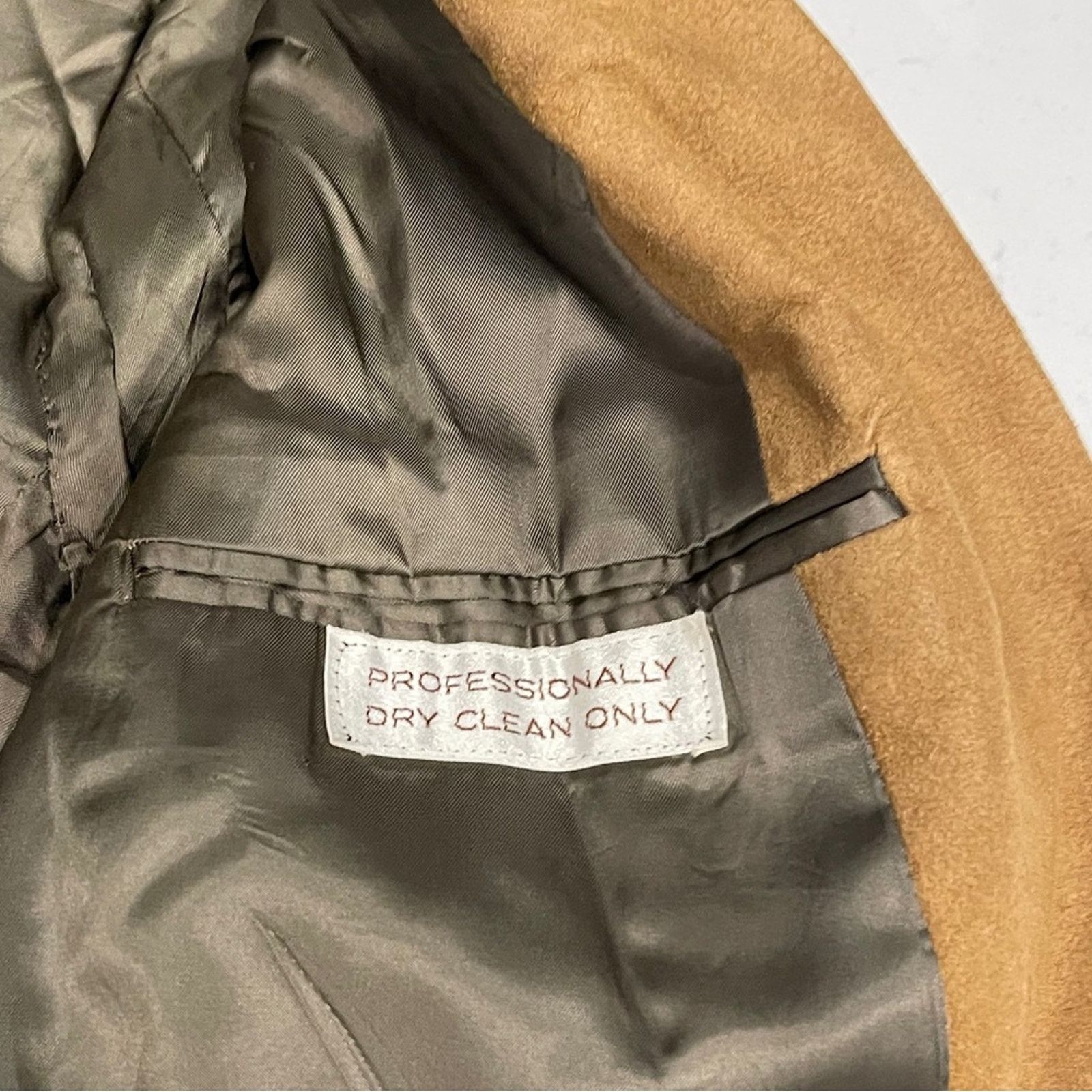 Dior Christian Dior Authentic Camel Brown Suede Jacket Size 44L - 12 Thumbnail