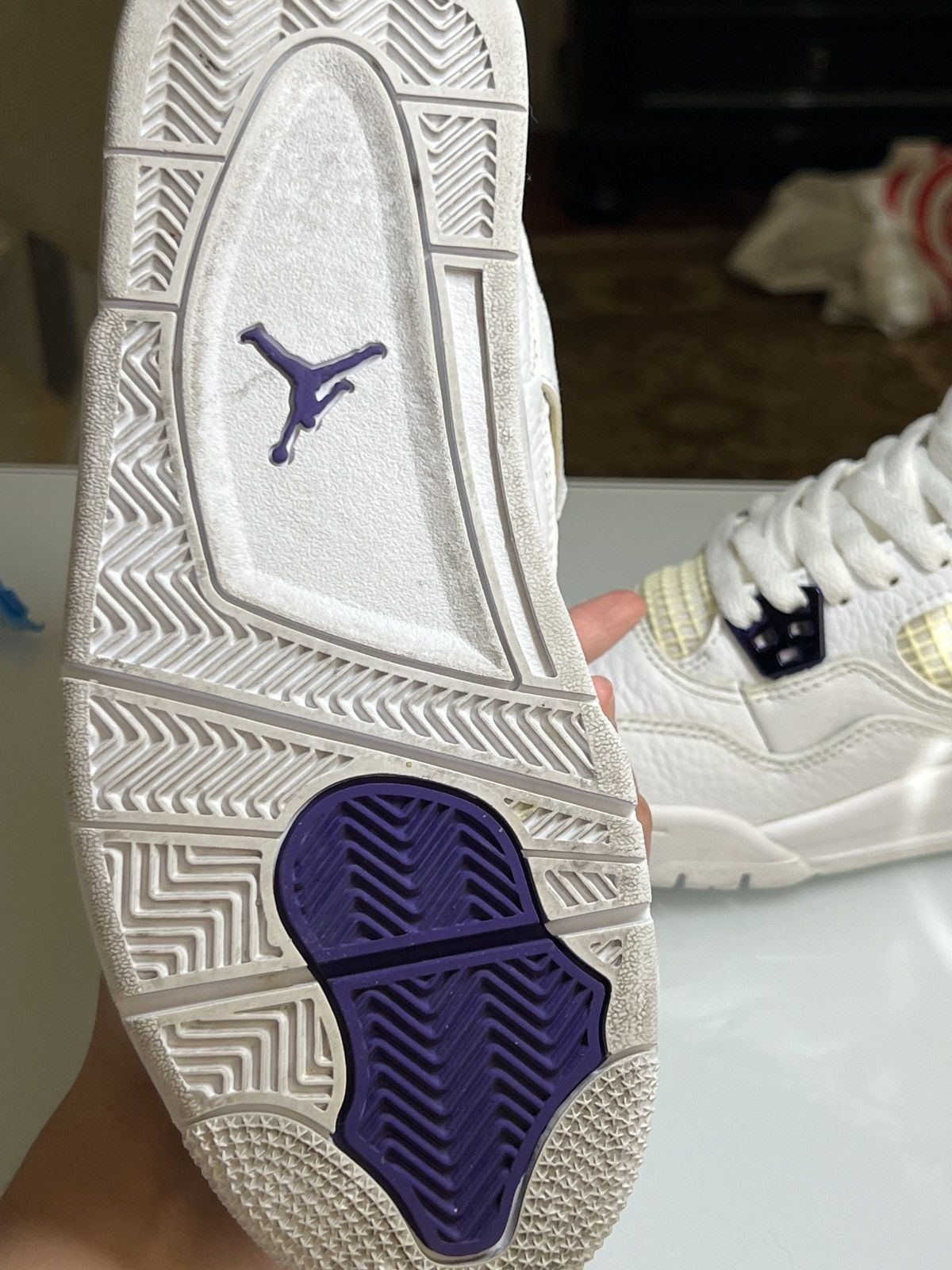 Jordan Brand Air Jordan 4 Retro 'Purple Metallic' 7Y Size US 7 / EU 40 - 5 Thumbnail
