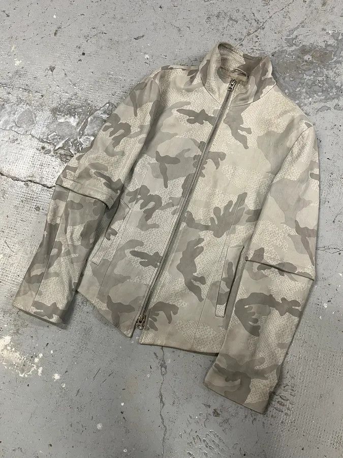Emporio Armani × Vintage SS2011 Emporio Armani Grey Camo Leather Jacket Size US M / EU 48-50 / 2 - 5 Thumbnail
