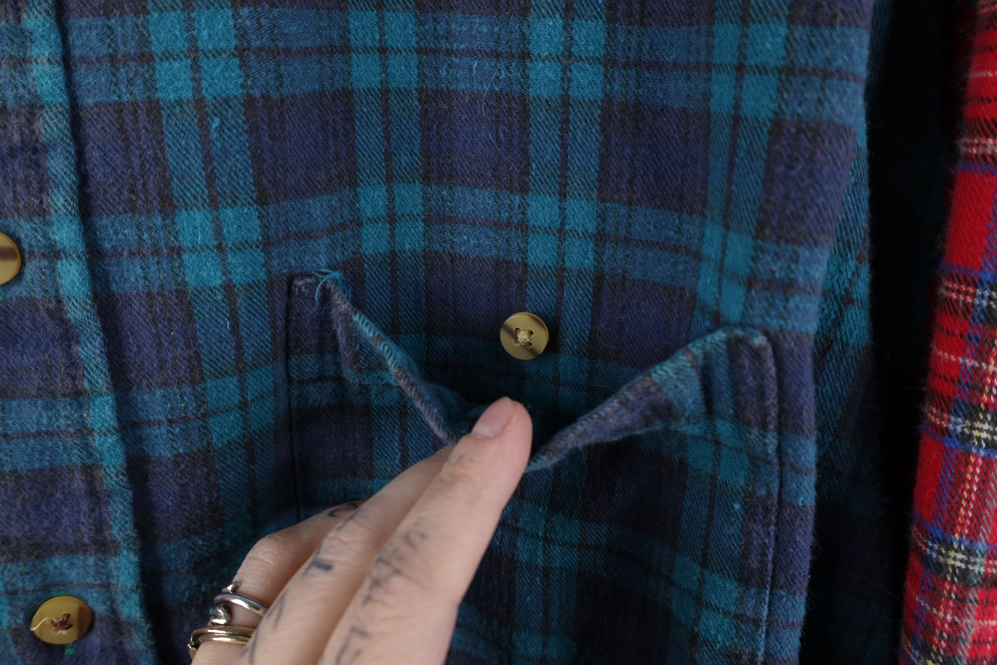 Vintage Vintage 90s Streetwear Cut and Sew Flannel Button Down Shirt Size US XL / EU 56 / 4 - 4 Thumbnail