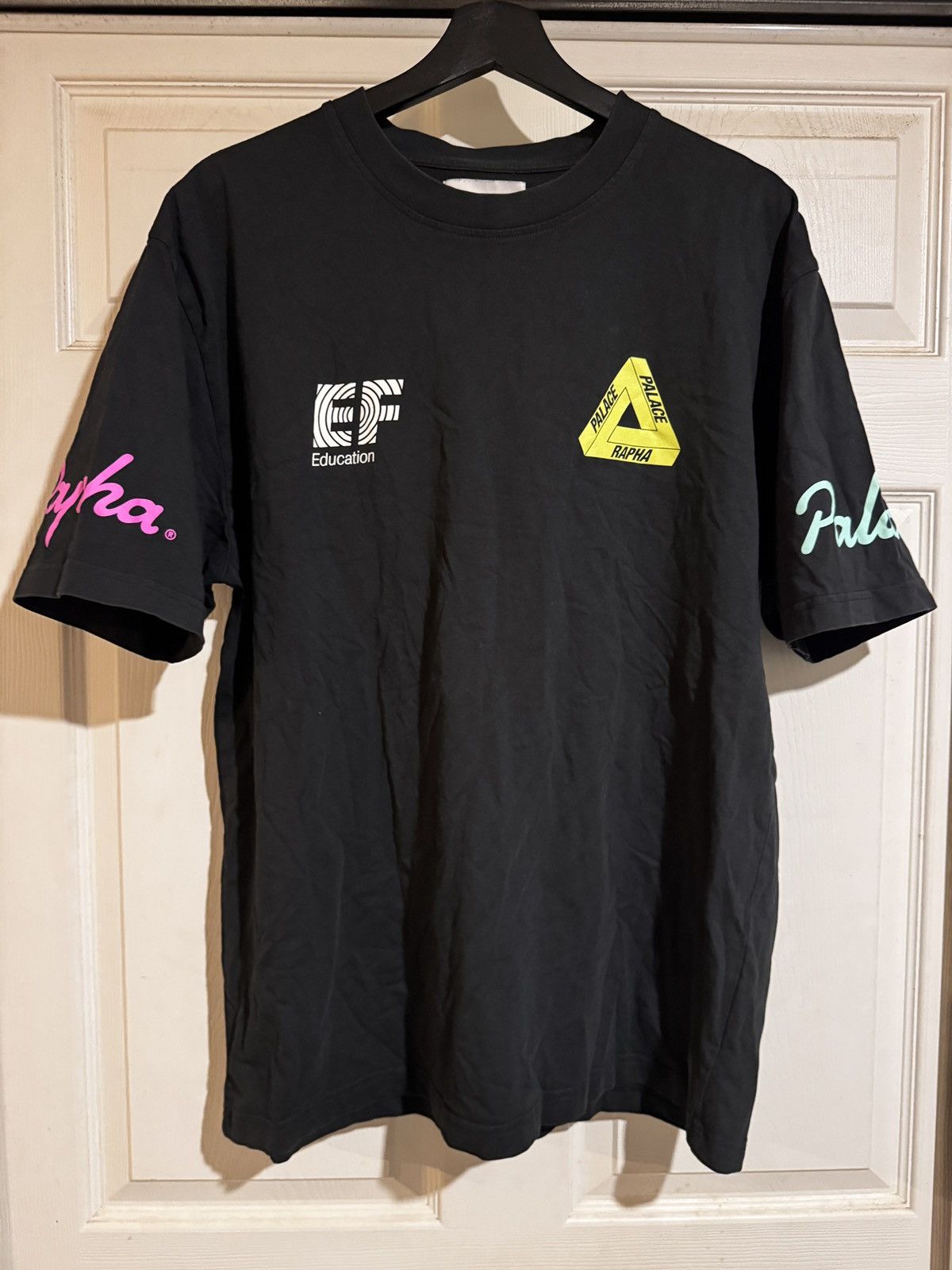 新品 Rapha PALACE ウィメンズ EF クロップド Tシャツ ブラック 新品 Rapha PALACE ウィメンズ EF クロップド Tシャツ ブラック