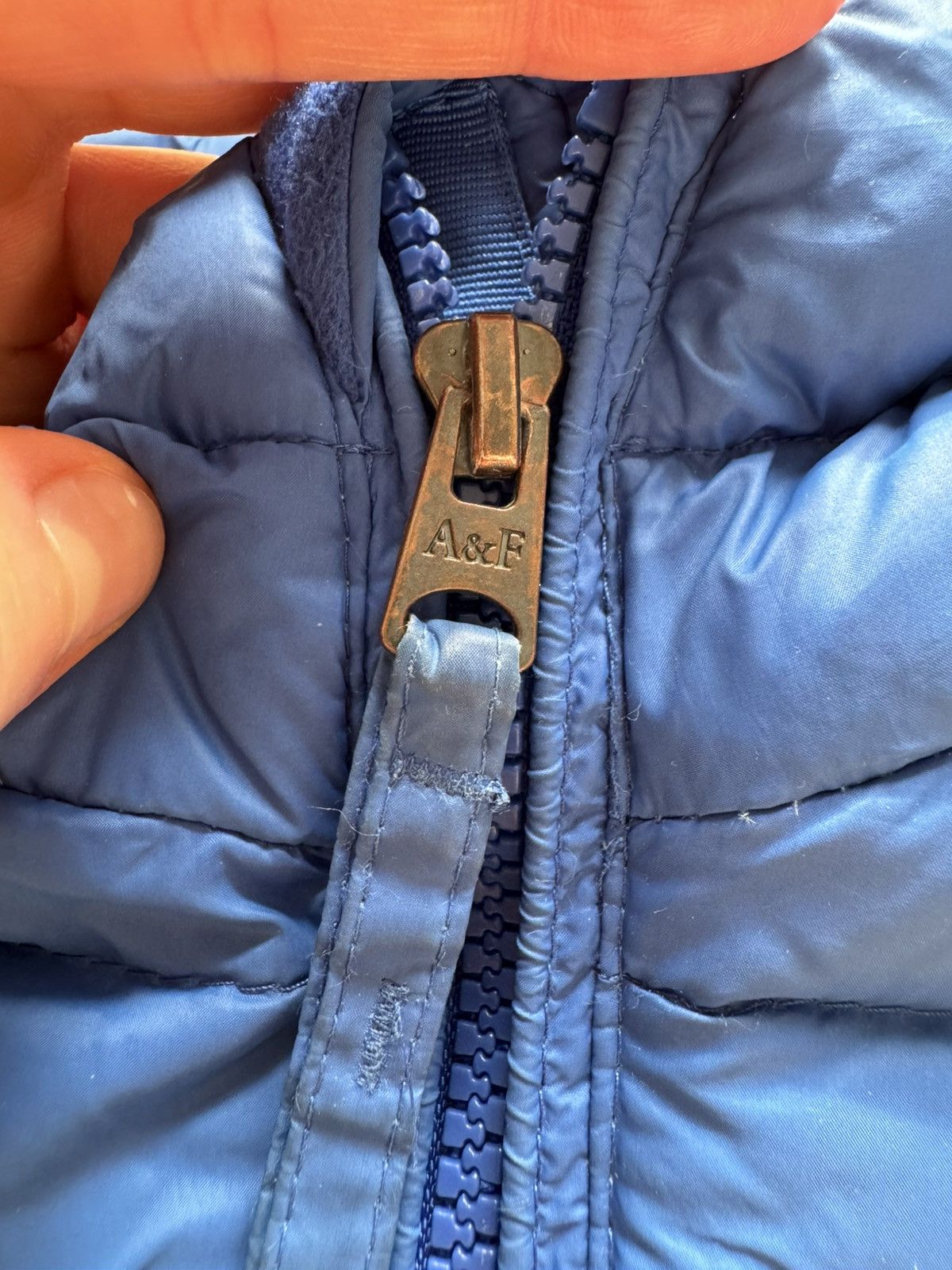 Abercrombie & Fitch ABERCROMBIE & FITCH QUALITY PUFFER JACKET Size US M / EU 48-50 / 2 - 4 Thumbnail
