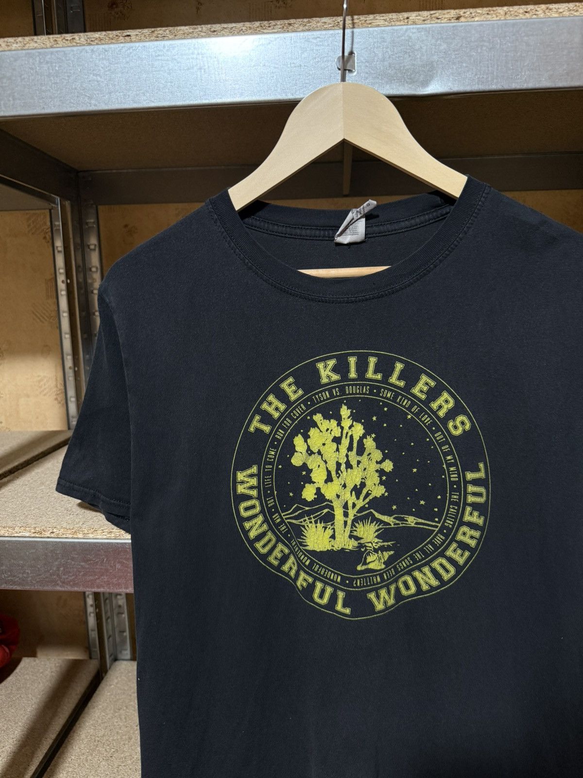 Band Tees The Killers World Tour Wonderful Wonderful Rock T-Shirt Size US L / EU 52-54 / 3 - 3 Thumbnail