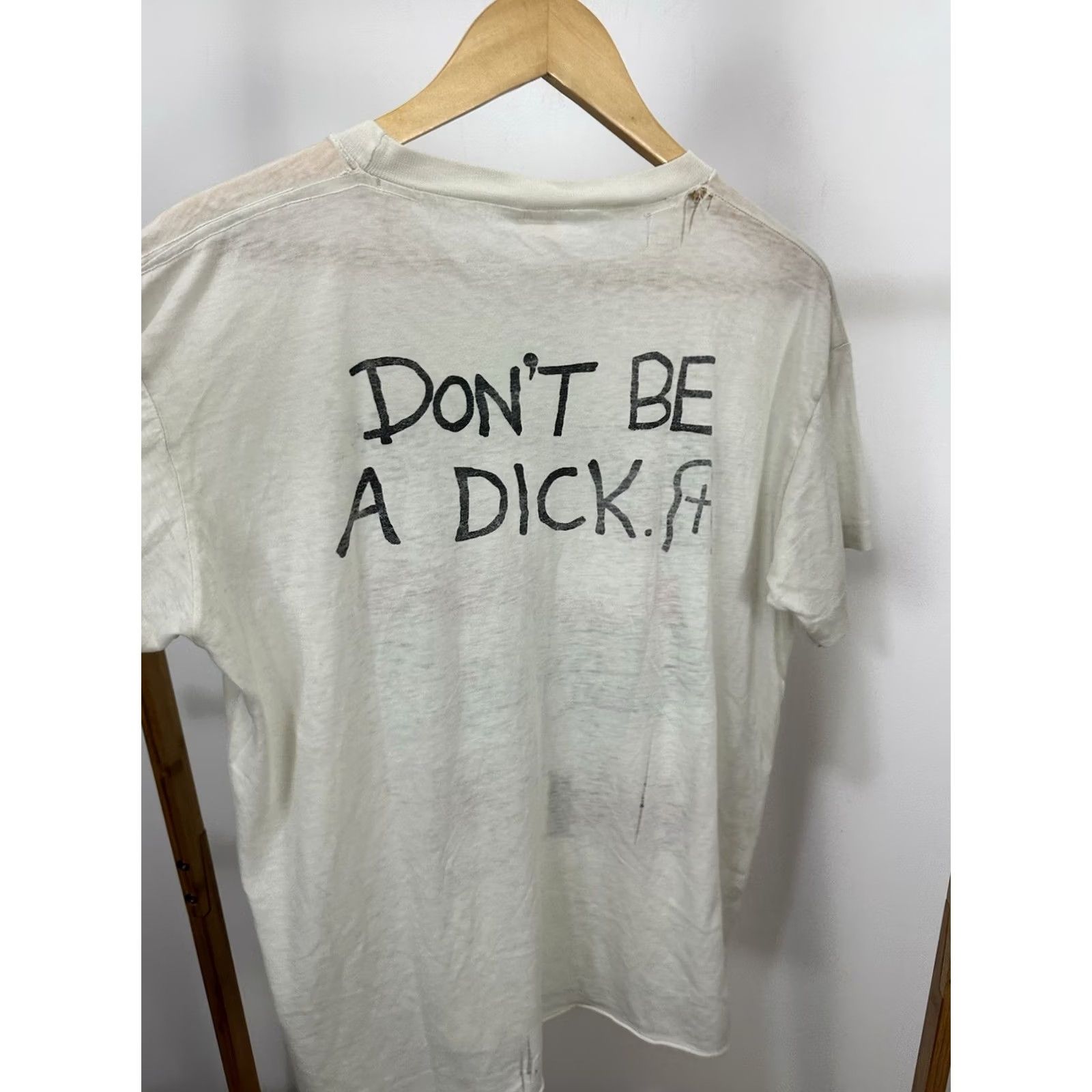 Vintage VINTAGE Don't Be A Dick Drink & Drive Drunk AA Paper Thin Burnout Worn T-Shirt L Size US L / EU 52-54 / 3 - 6 Thumbnail