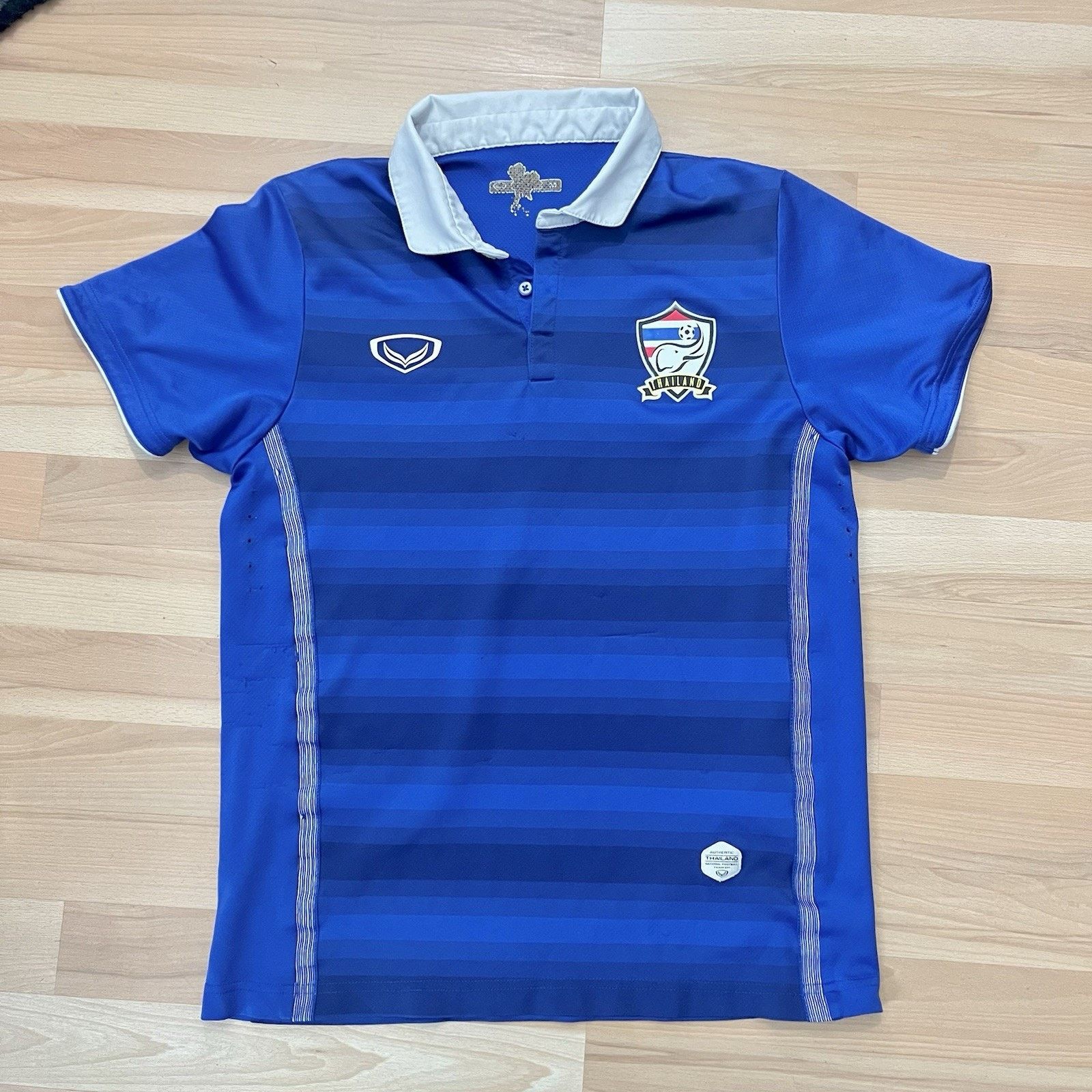Vintage 2014 Thailand National Soccer Team Jersey Grand Sport Sz M Size US M / EU 48-50 / 2 - 1 Thumbnail