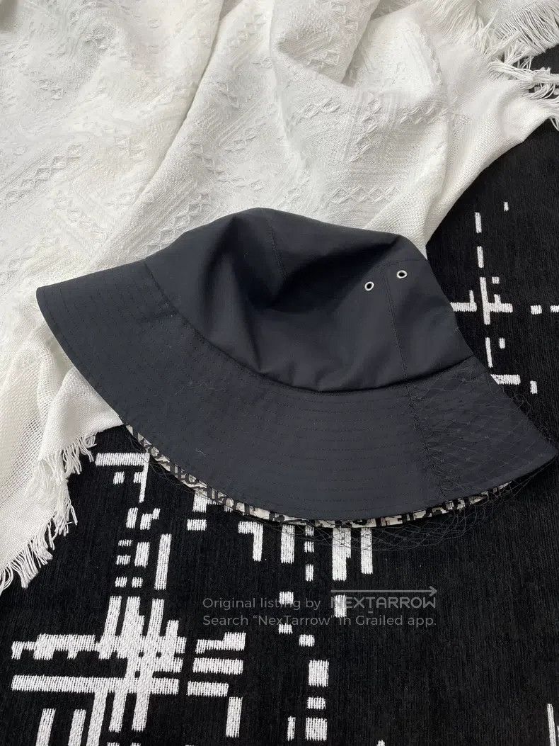 Dior Dior Lace-stitched fisherman's hat Size ONE SIZE - 2 Thumbnail