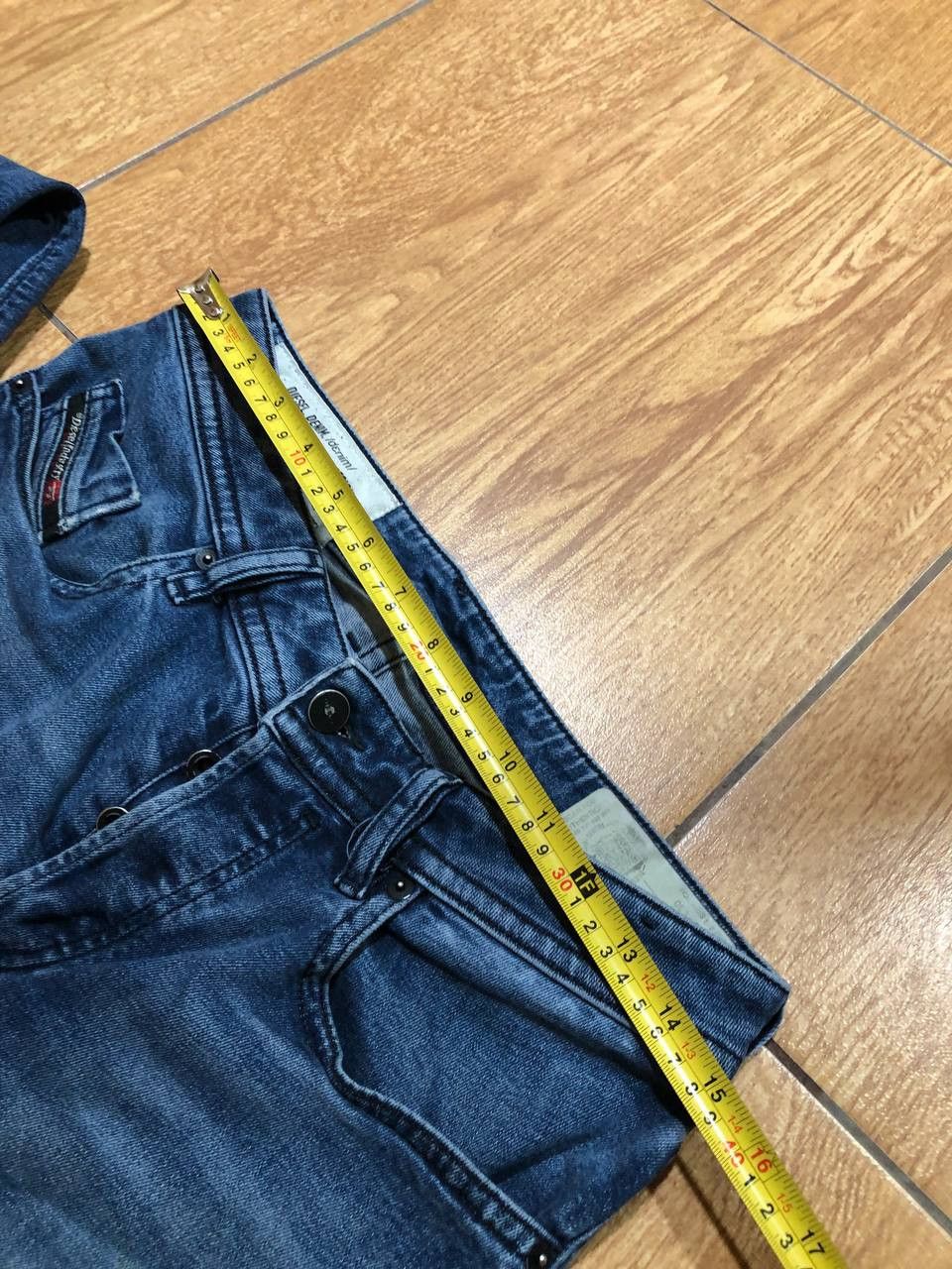 Diesel Diesel Jeans Buster Regular Slim Tapered Button Fly Size US 30 / EU 46 - 9 Thumbnail