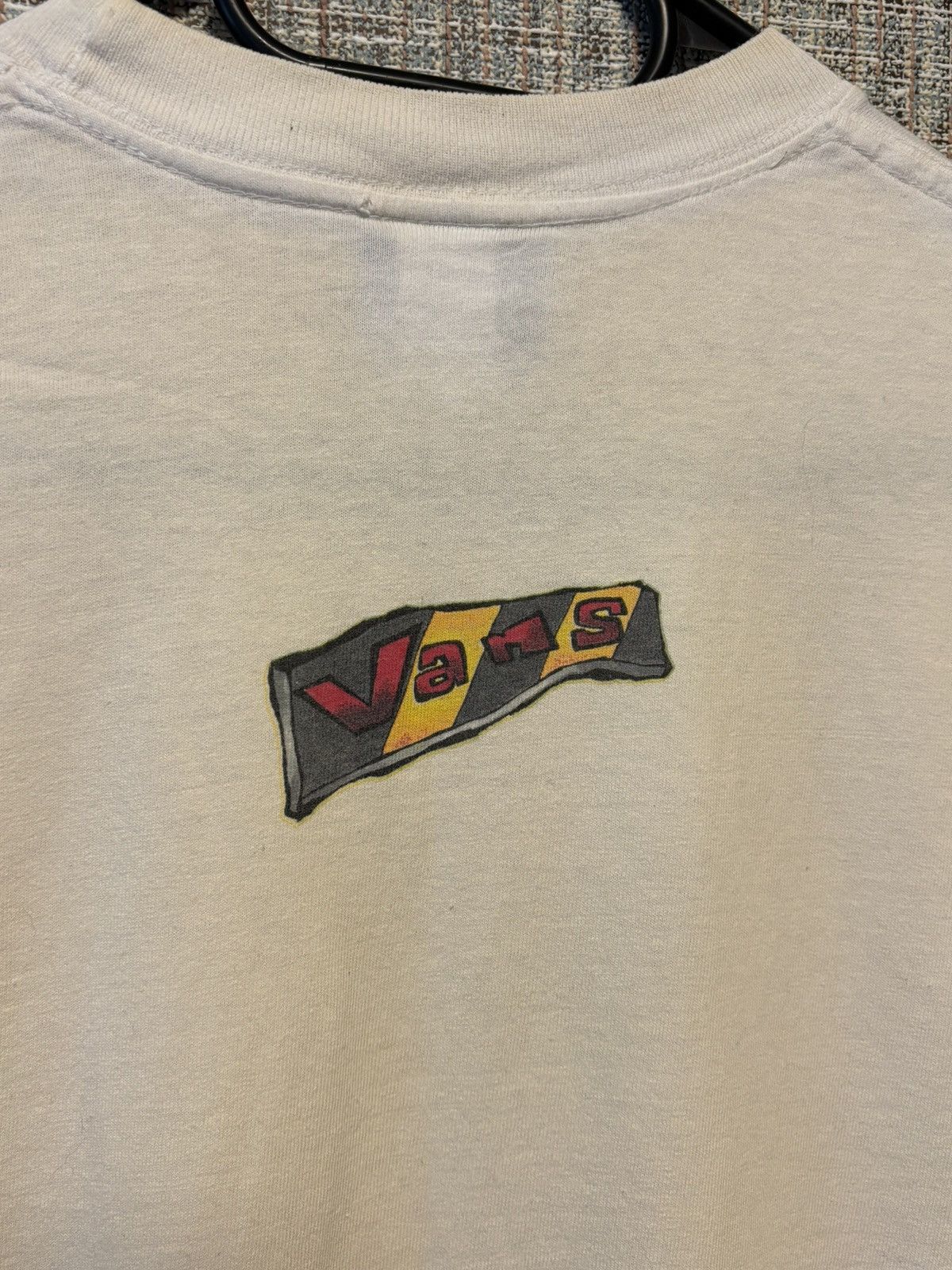 Vans Vintage Vans Exploding Globe Roadblock Tee USA S Size US S / EU 44-46 / 1 - 10 Thumbnail