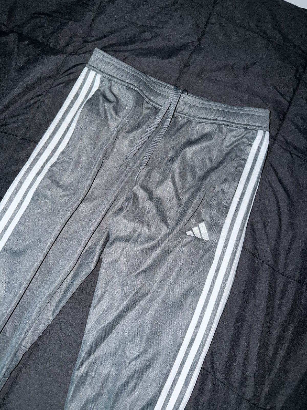 Adidas Gray Adidas Aeroready track pants Size US 29 - 3 Thumbnail