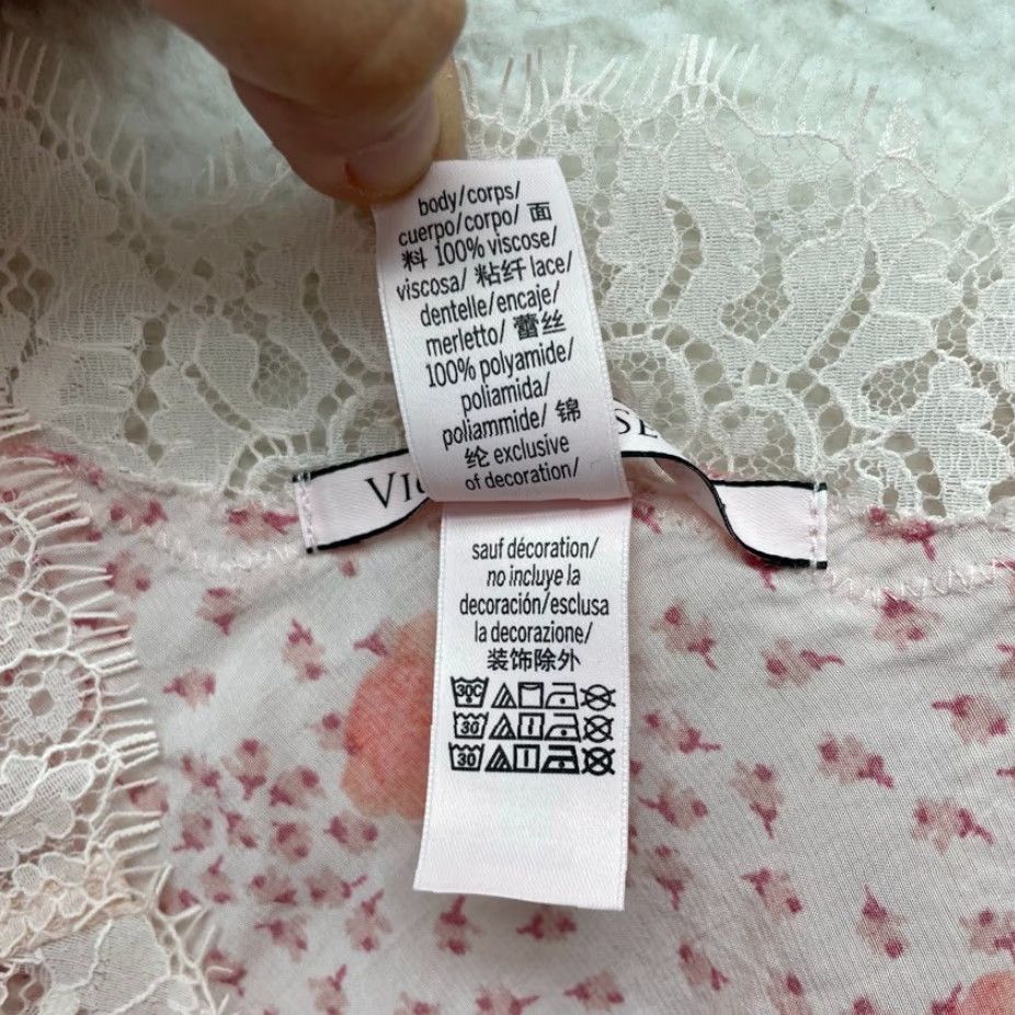 Victoria's Secret Victoria's Secret Camisole Tank Top XS Pink Floral Cherry Blossom Lace Lingerie Women Cami ফুল? Size XS / US 0-2 / IT 36-38 - 5 Thumbnail