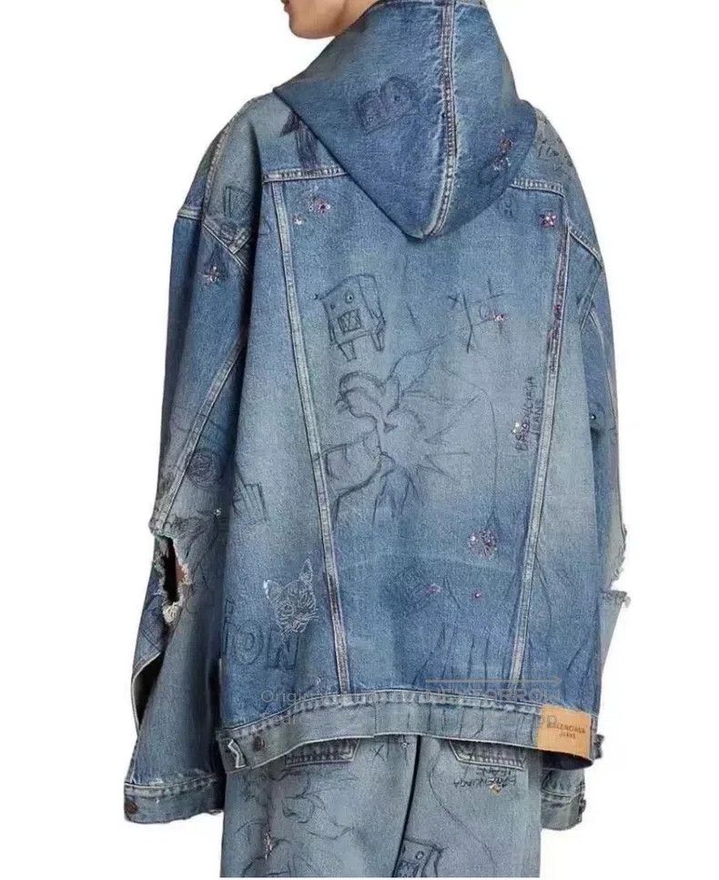 Balenciaga Balenciaga Crystal Hand Painted Graffiti Destroyed Hooded Size US S / EU 44-46 / 1 - 7 Thumbnail