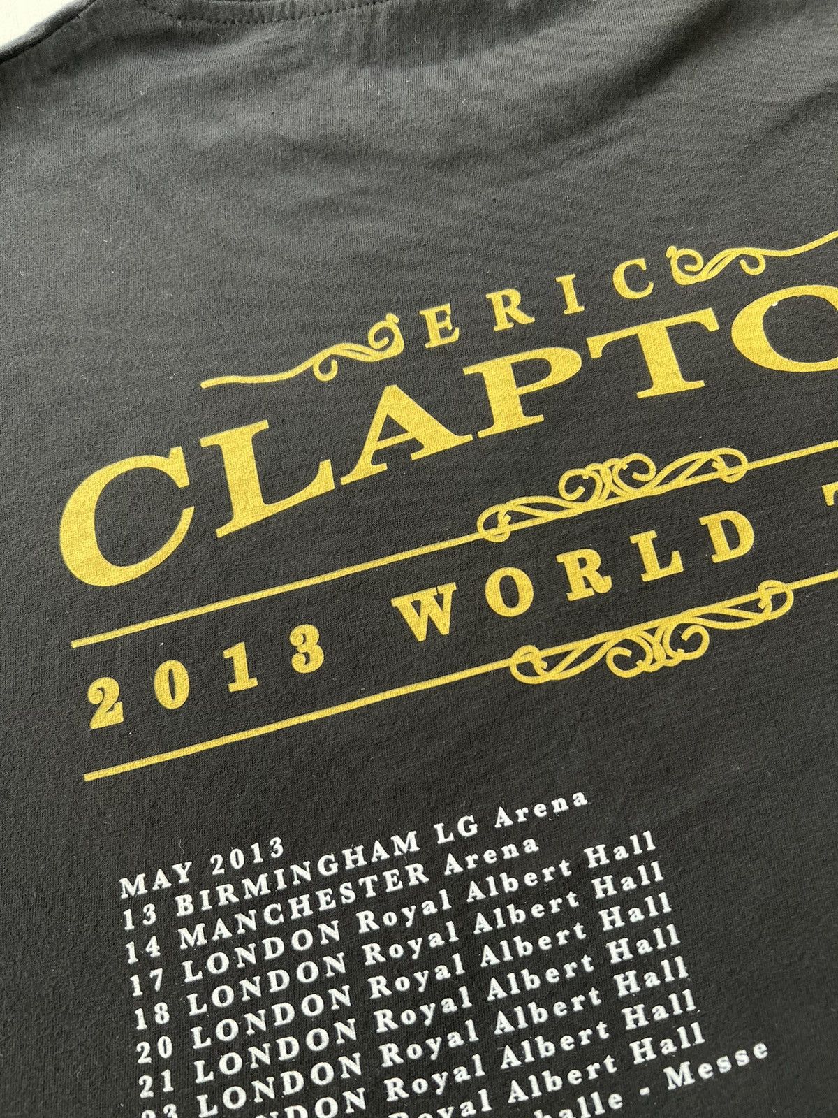 Band Tees Vintage 2013 Eric Clapton 50 Years in Music Tour T-shirt Size US XL / EU 56 / 4 - 9 Thumbnail