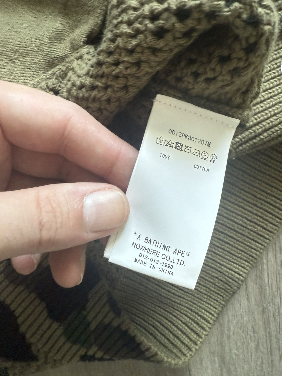 Bape Bape Knit Shark Full Zip Size US L / EU 52-54 / 3 - 4 Thumbnail