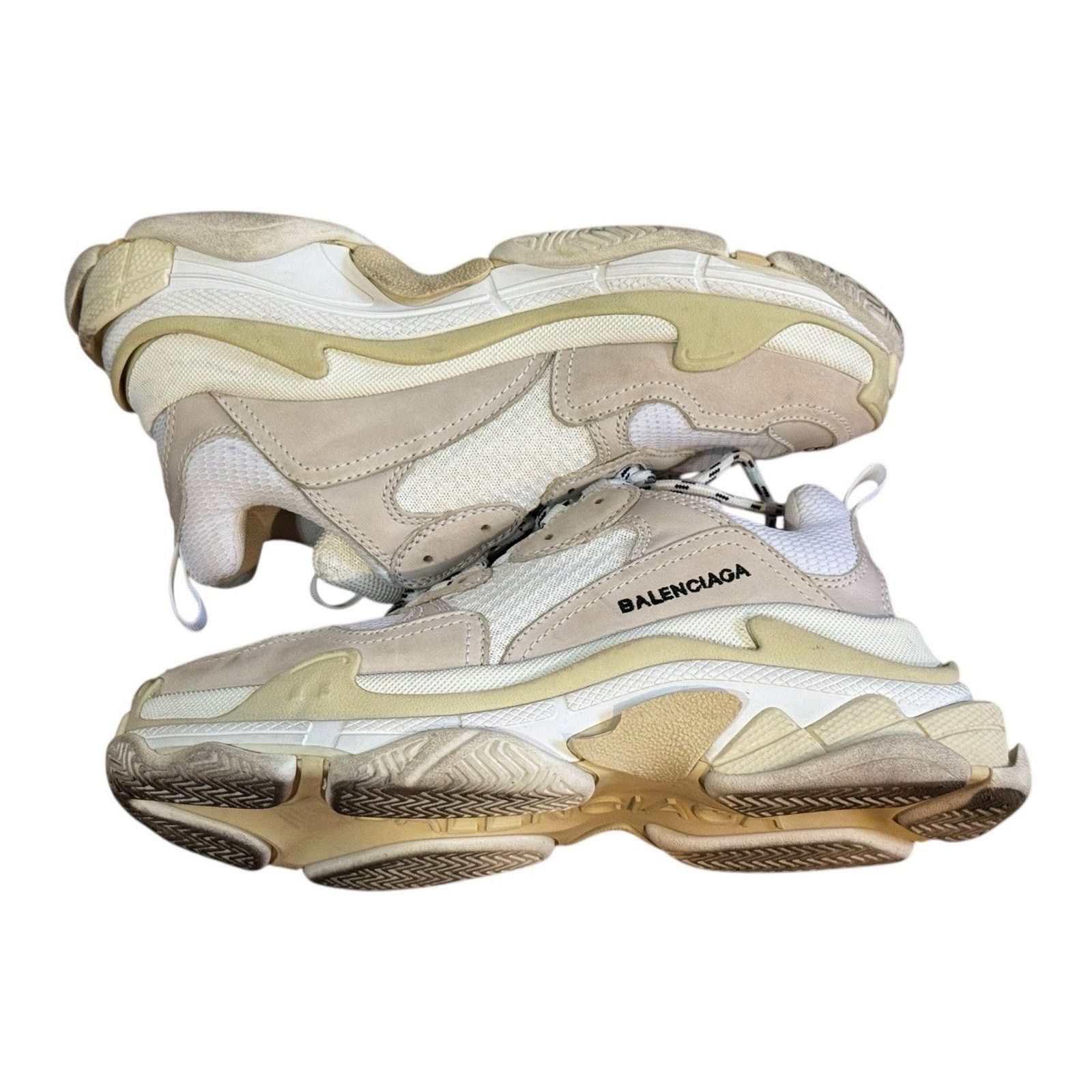 Balenciaga BALENCIAGA Triple S Chunky Platform Sneakers White Sz 39 8.5 Size US 8.5 / IT 38.5 - 9 Thumbnail