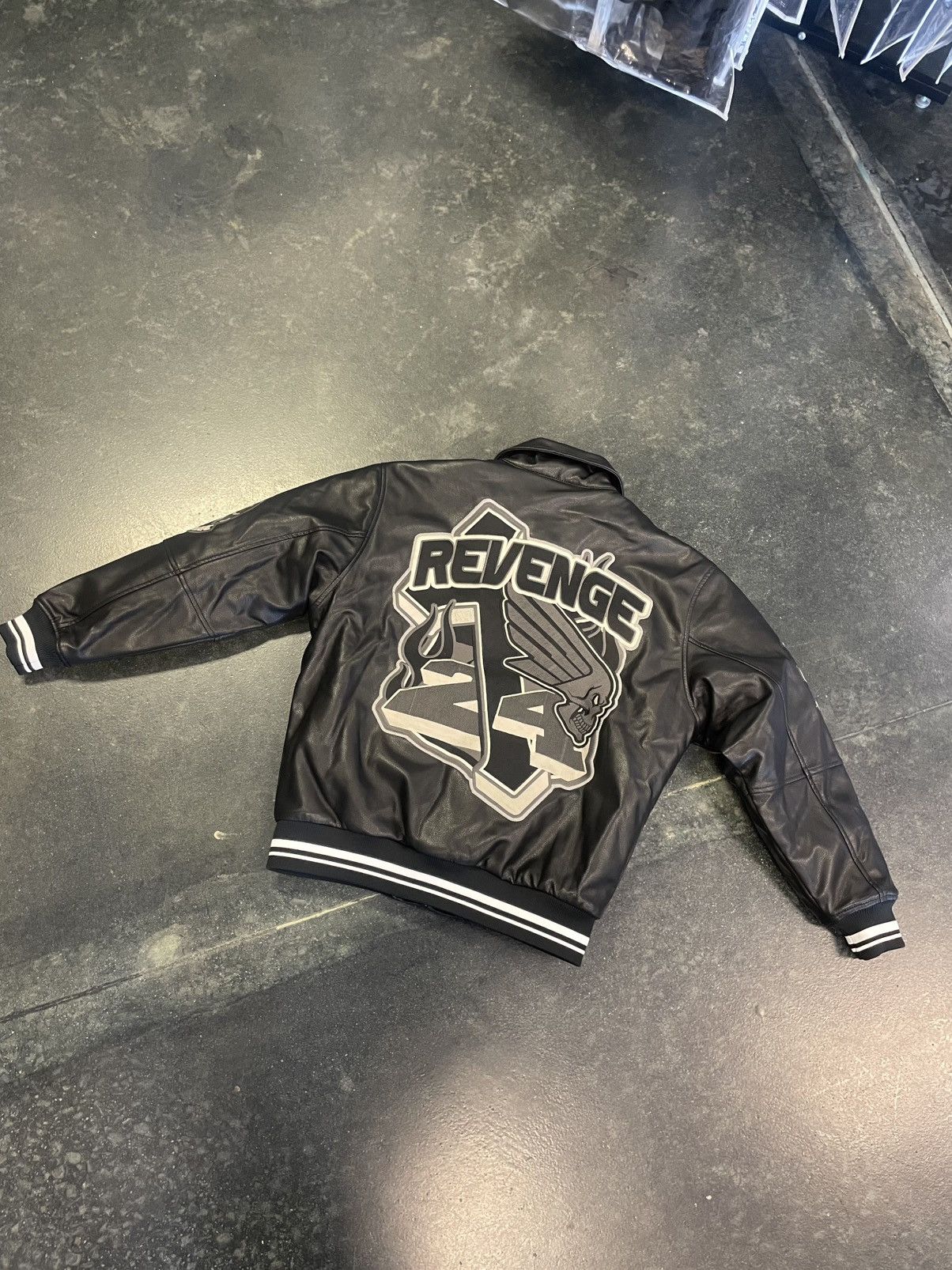 Revenge Revenge Zip Up Size US L / EU 52-54 / 3 - 2 Thumbnail