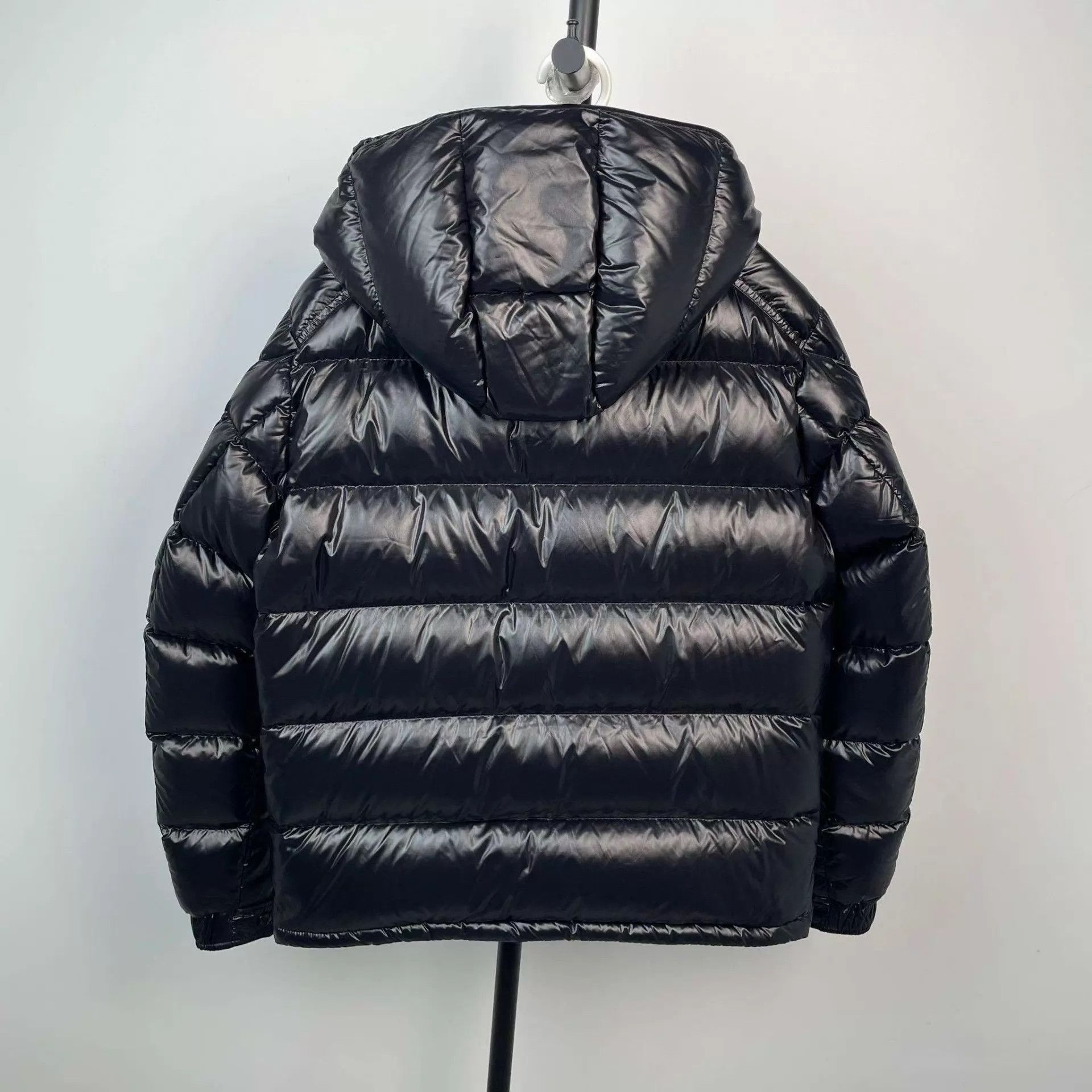 Moncler Moncler down jacket 2 black Size US M / EU 48-50 / 2 - 2 Thumbnail
