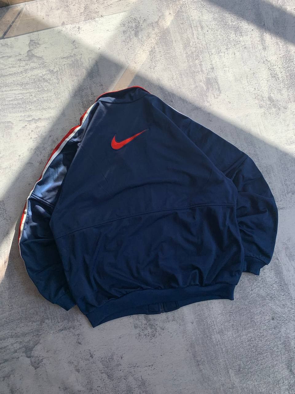 Nike Vintage Nike Track Jacket 00s Swoosh Y2K Striped Size US L / EU 52-54 / 3 - 5 Thumbnail