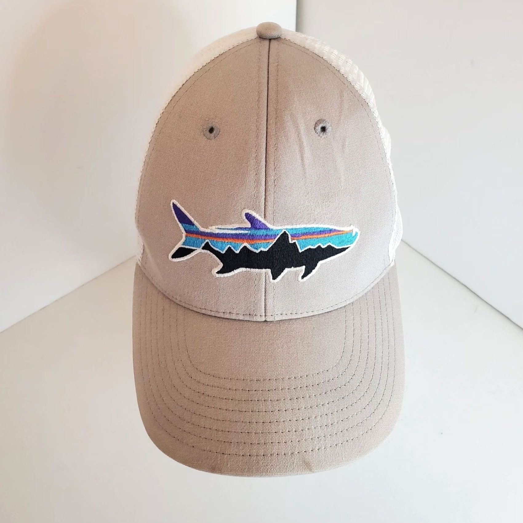 Patagonia Patagonia LoPro Trucker Hat Cap Fitz Roy Tarpon Adjustable Snapback Adult Size ONE SIZE - 2 Thumbnail