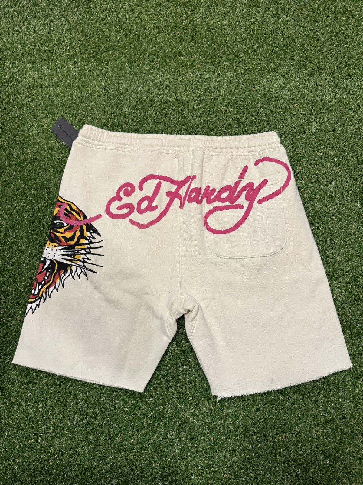 Ed Hardy Ed Hardy Retro Tiger Sweat Shorts Size US 34 / EU 50 - 3 Thumbnail