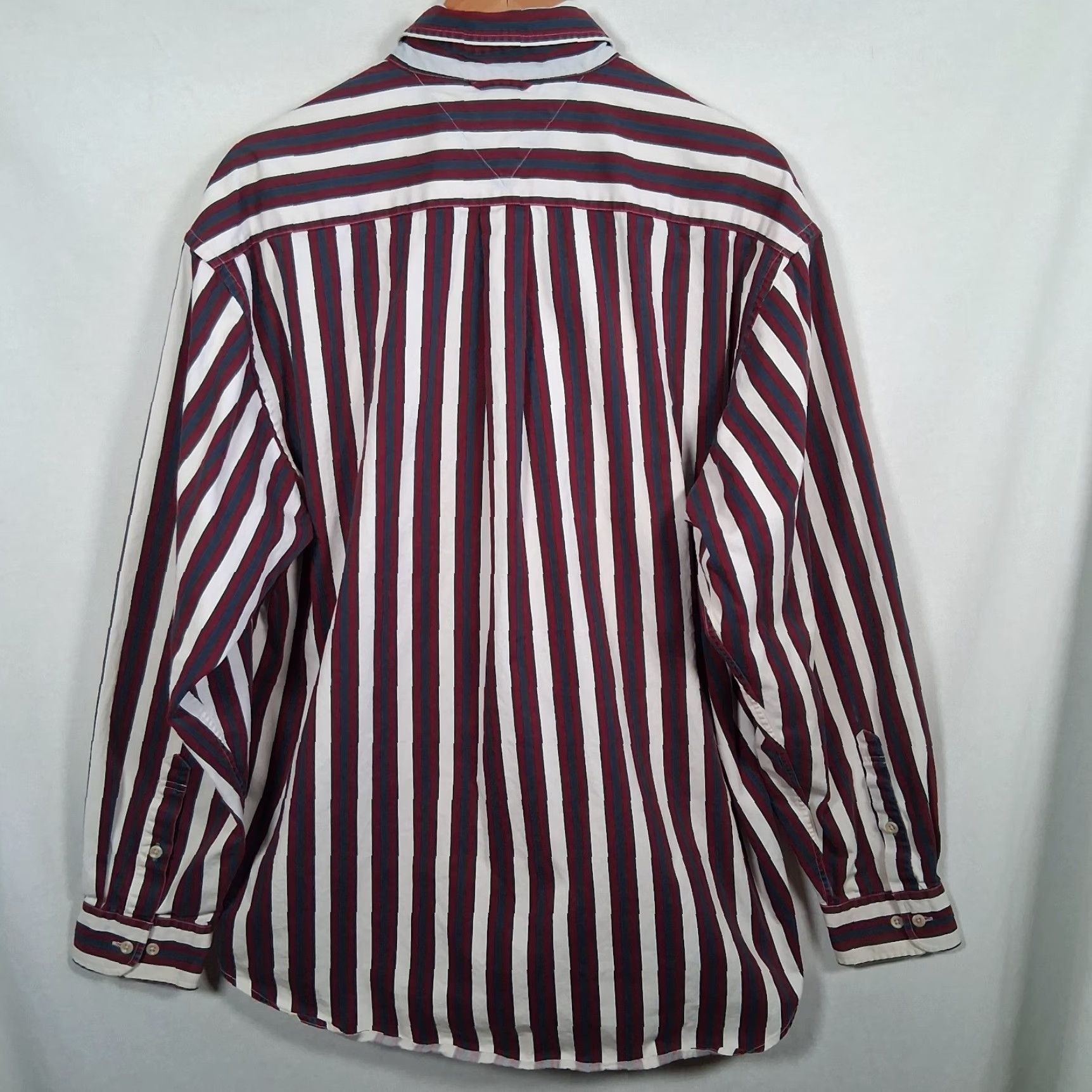 Tommy Hilfiger VINTAGE Tommy Hilfiger Shirt Men L Maroon Navy Retro Stripe Crest Buttons-Down Collar 1990s Cotton Long Sleeve Size US L / EU 52-54 / 3 - 3 Thumbnail