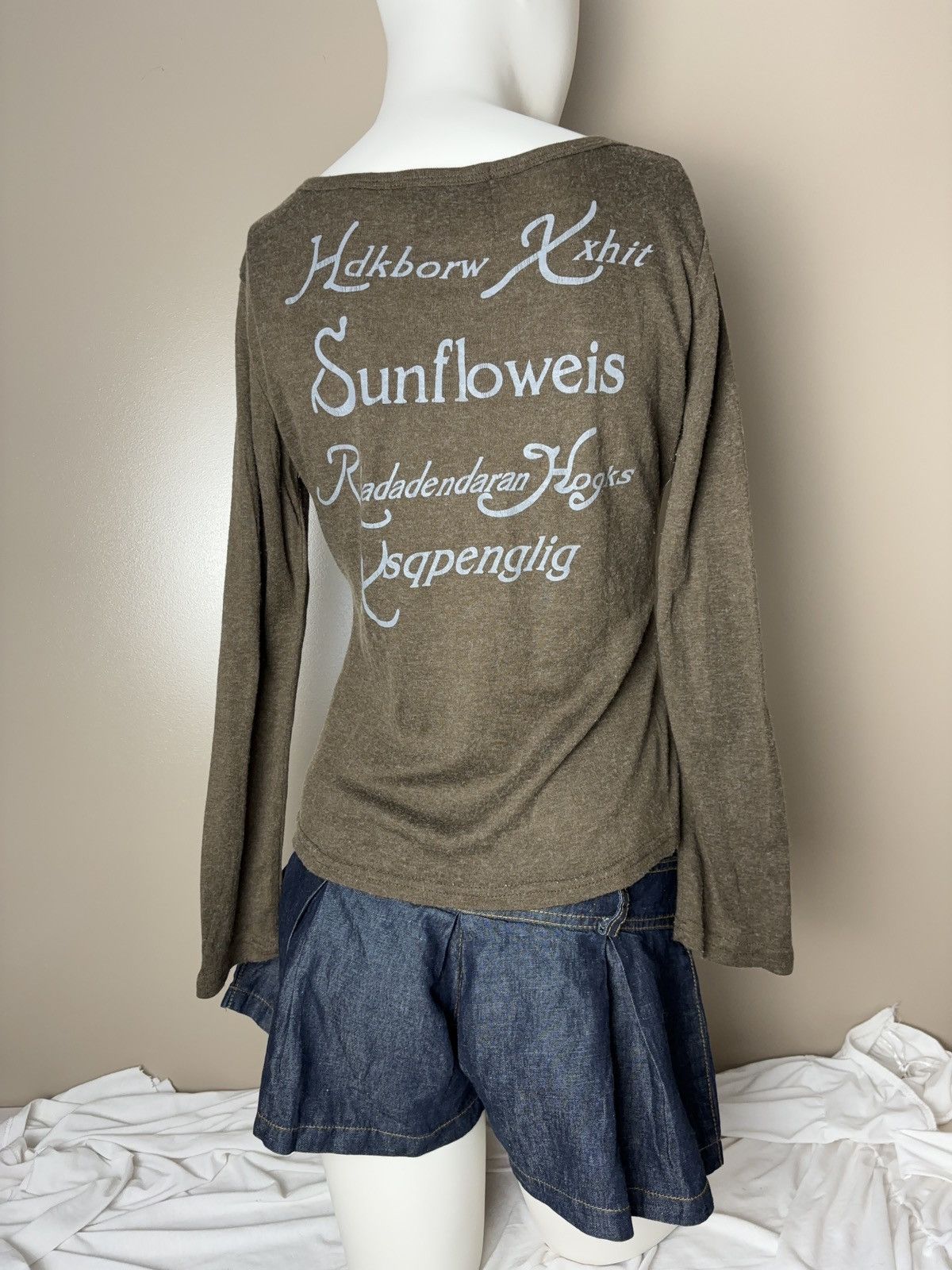 Vintage Printed long sleeve top vintage vivienne westwood style Size M / US 6-8 / IT 42-44 - 1 Thumbnail