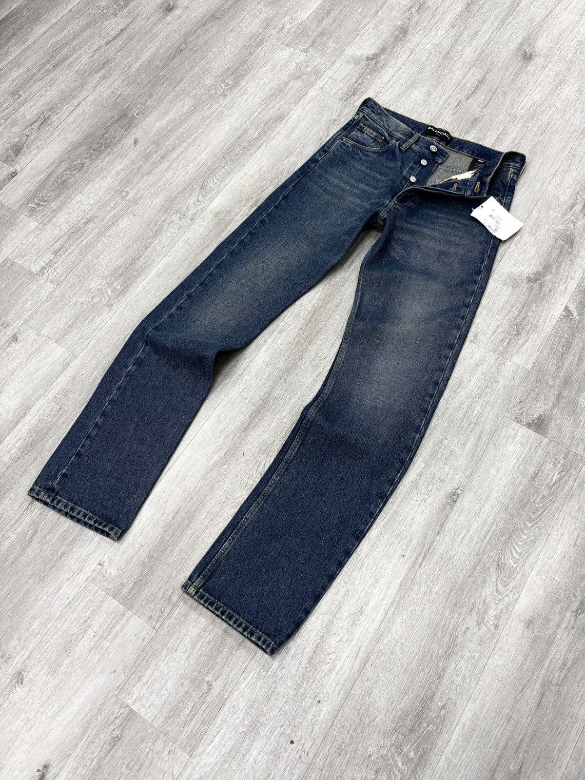 Balenciaga Balenciaga Stonewashed Bleach Brush Denim Jeans Size US 29 - 5 Thumbnail