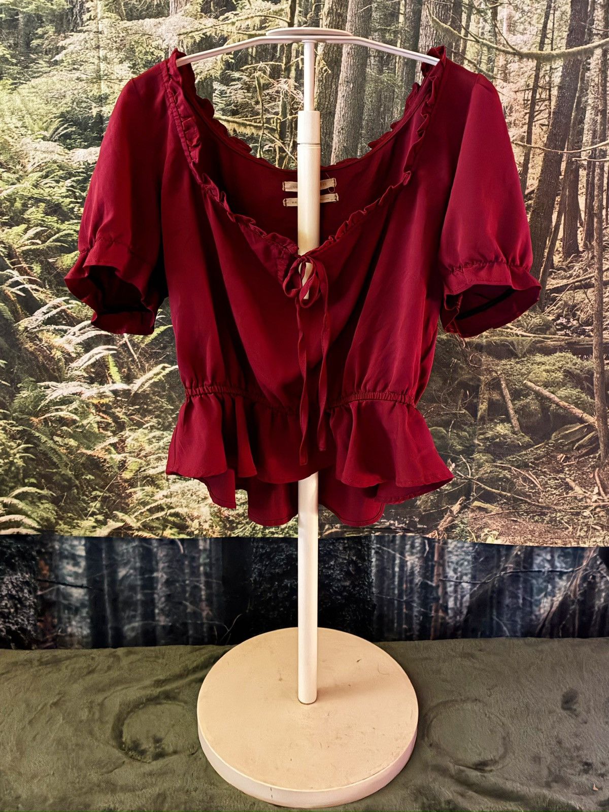 Urban Outfitters Urban Outfitters Burgundy Peplum Top— M Size M / US 6-8 / IT 42-44 - 1 Thumbnail