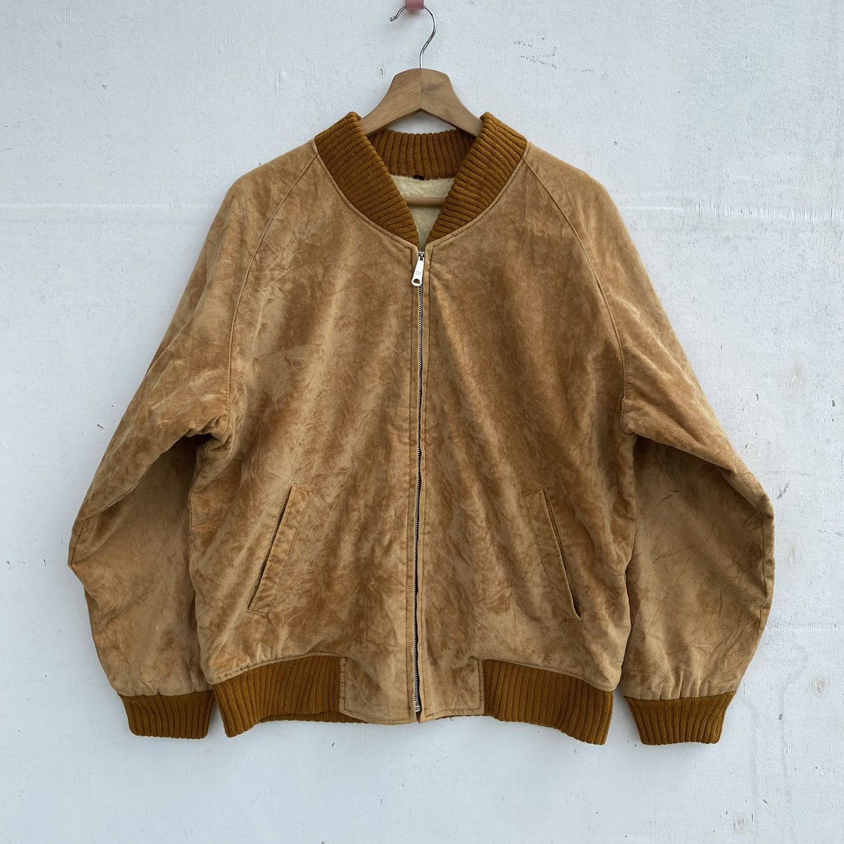 Japanese Brand × Vintage Vintage Japanese Brand Fur Skin Bomber jacket Size US L / EU 52-54 / 3 - 5 Thumbnail