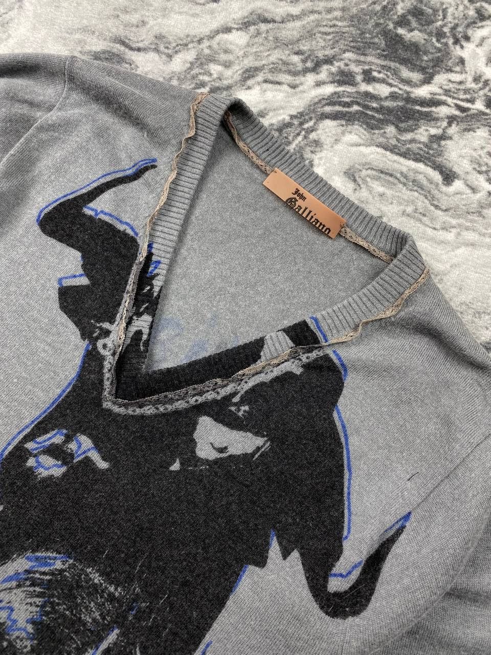 John Galliano John Galliano Cashmere Wool V-Neck Knit Sweater Big Logo Size US M / EU 48-50 / 2 - 3 Thumbnail