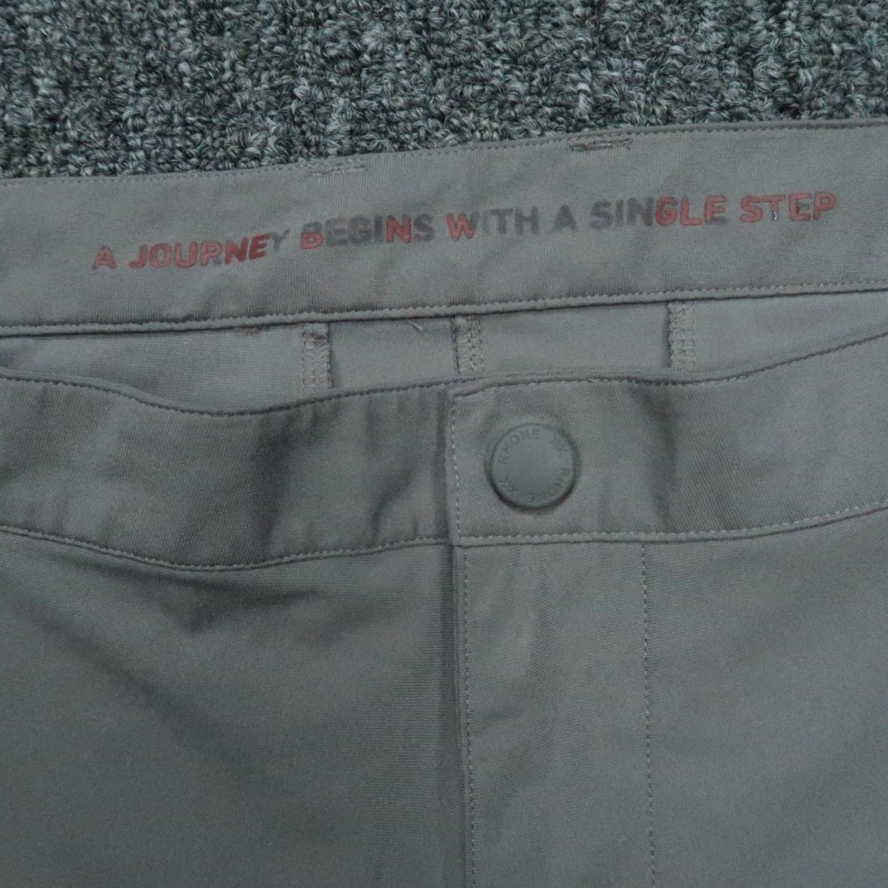 Rhone Rhone Pants Mens 41x34 Gray City Classic Chino Performance Lightweight Vintage No Size US 41 - 3 Thumbnail