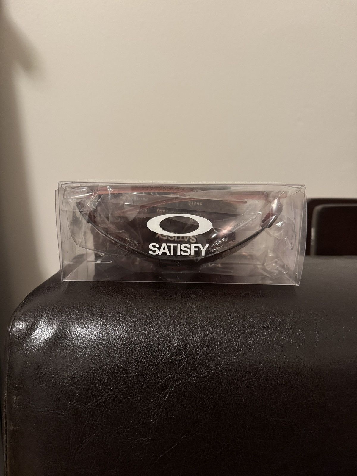 Oakley × Satisfy Oakley Satisfy RE: Subzero Size ONE SIZE - 2 Thumbnail