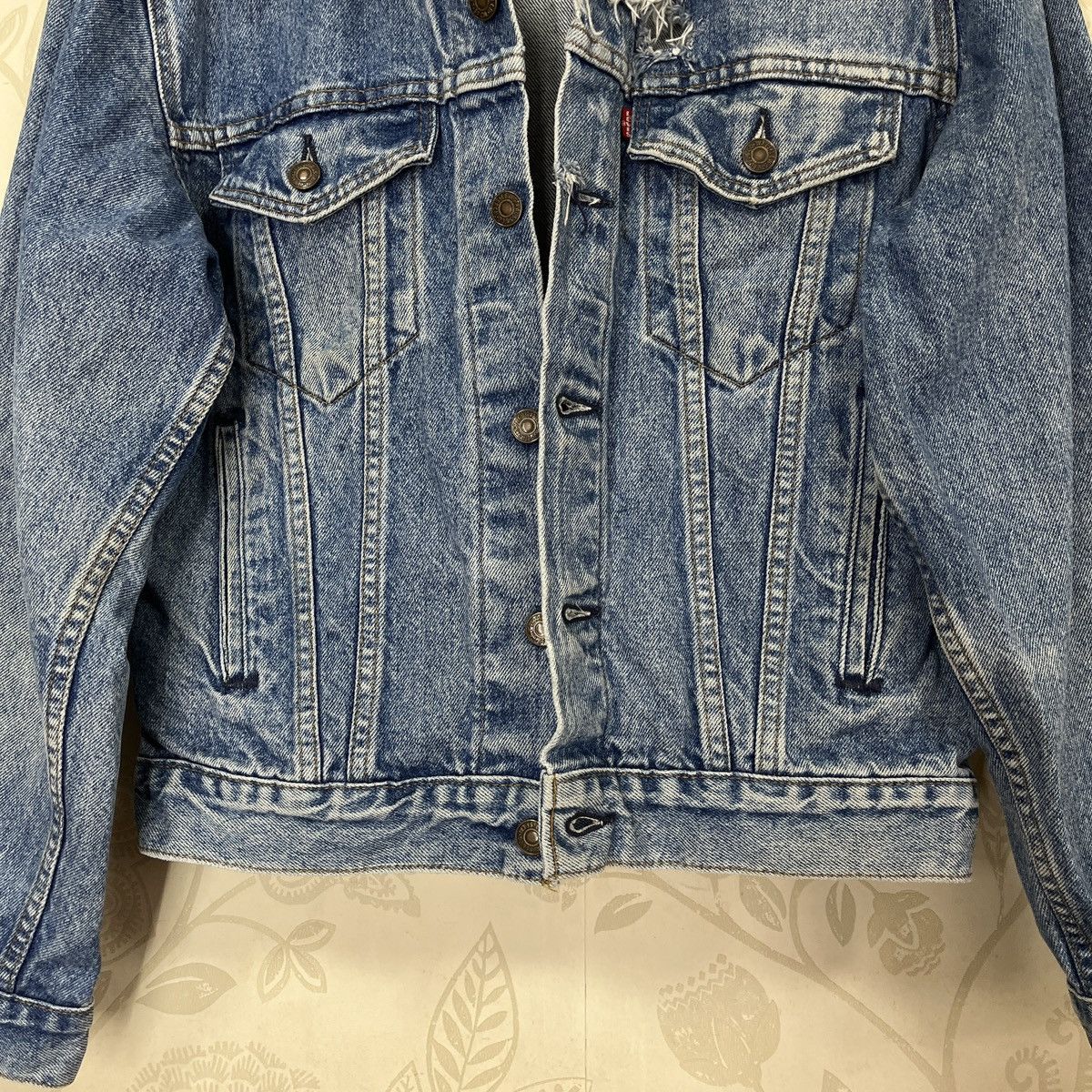 LVC × Levi's Vintage Clothing × Vintage Vintage Levis Trucker Denim Jacket Distressed Skull Patches Size US M / EU 48-50 / 2 - 9 Thumbnail