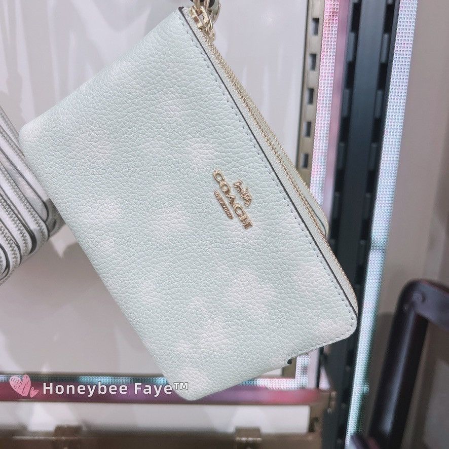 Coach Corner Zip Wristlet With Floral Print CEF79 Size ONE SIZE - 1 Thumbnail